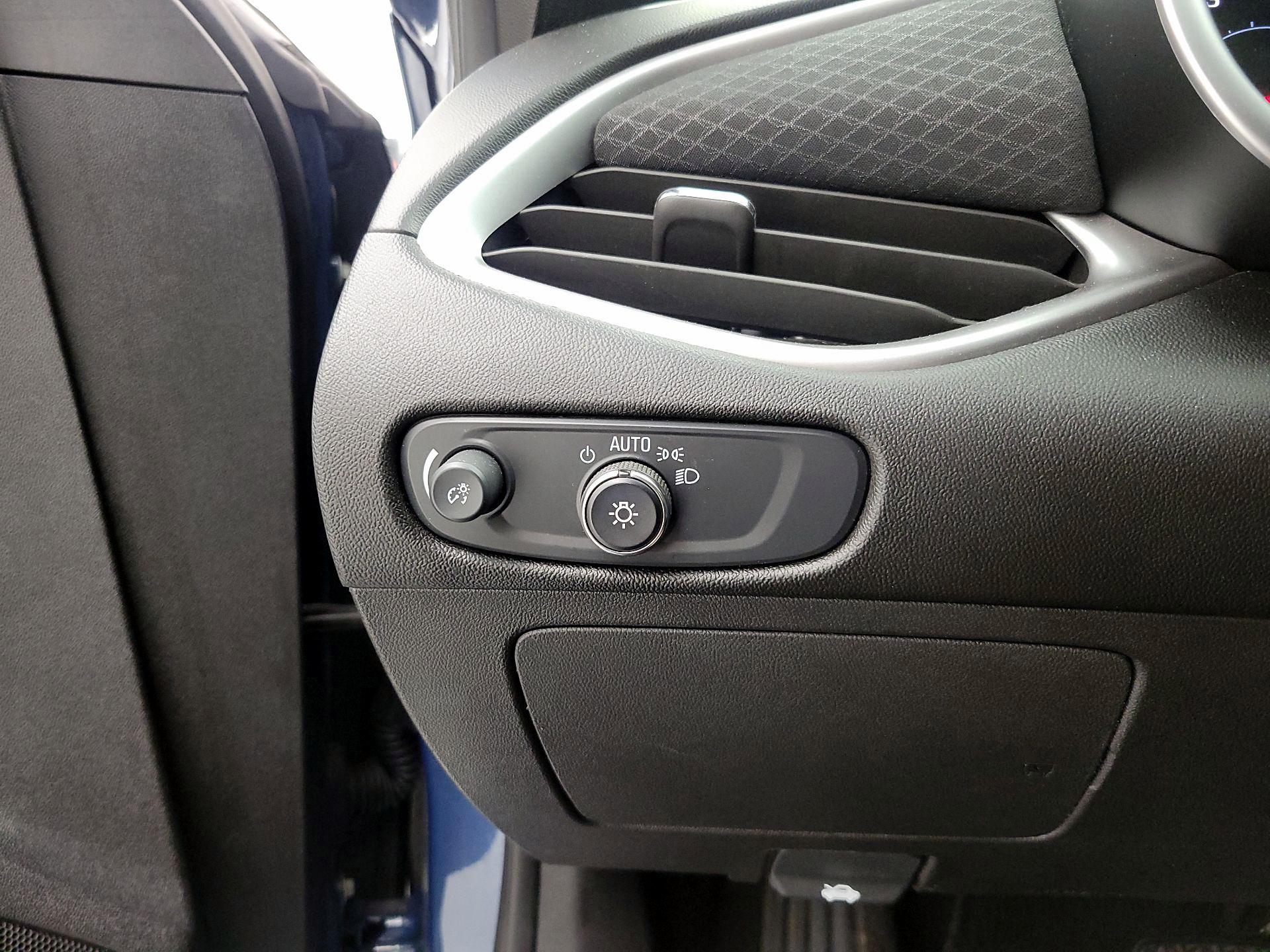 Thumbnail: 2024 Chevrolet Malibu - 13