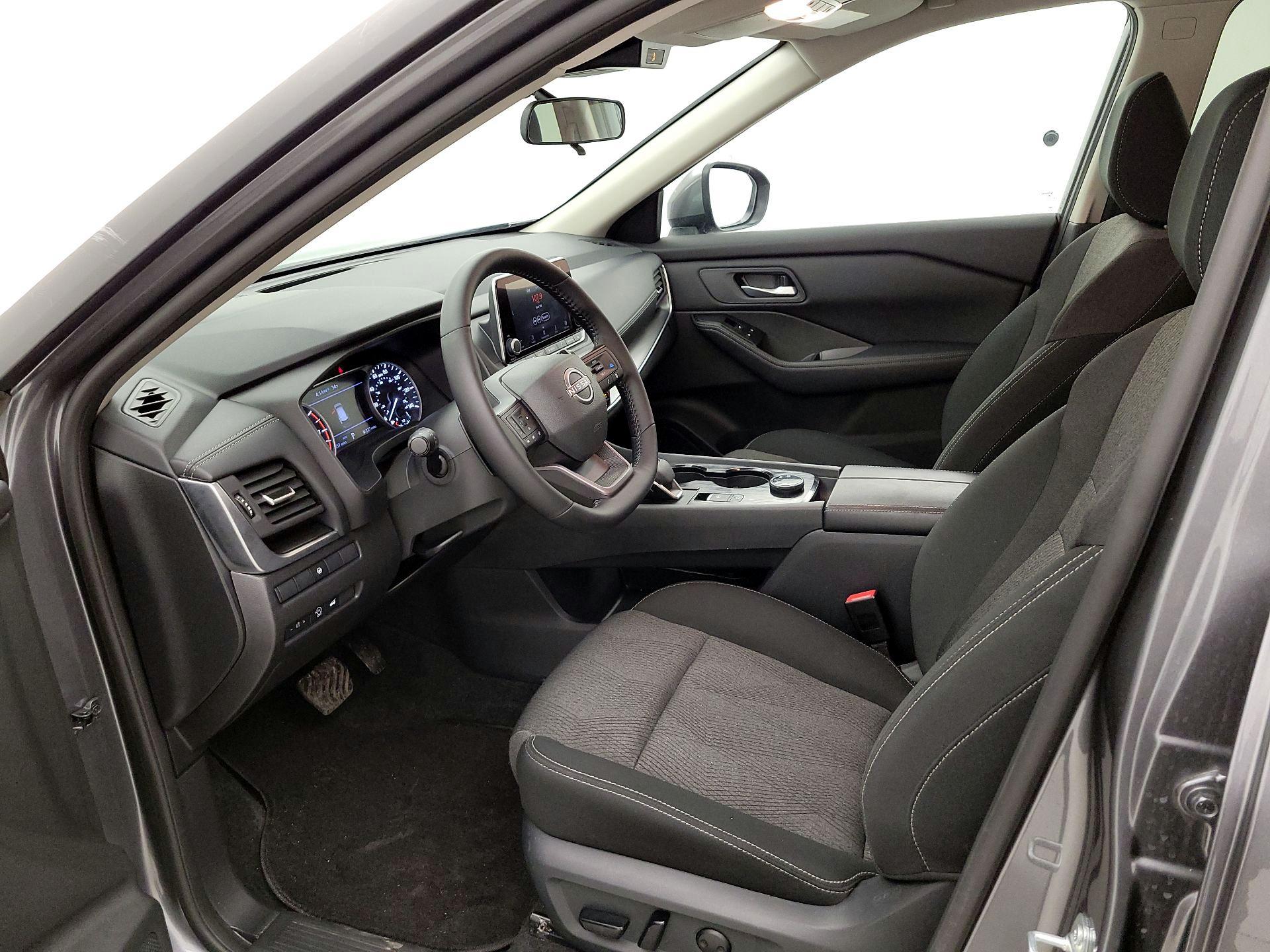 Thumbnail: 2025 Nissan Rogue - 11