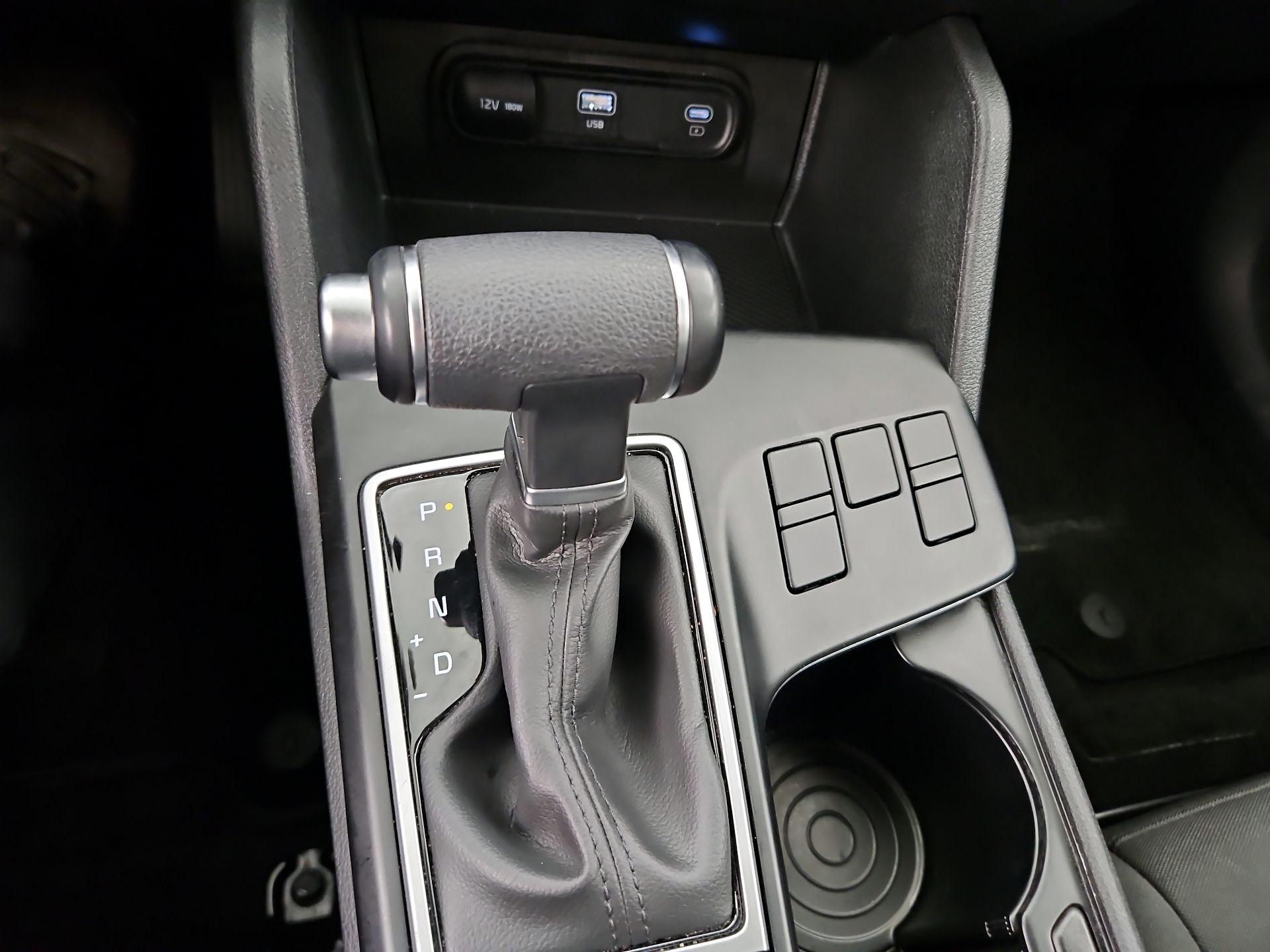 Thumbnail: 2025 Kia Sportage - 17