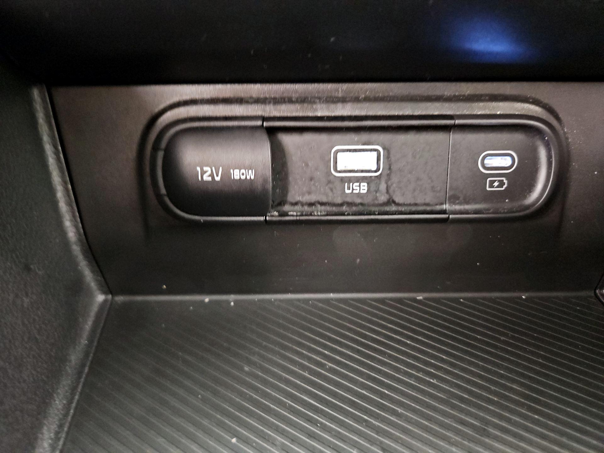 Thumbnail: 2025 Kia Sportage - 18