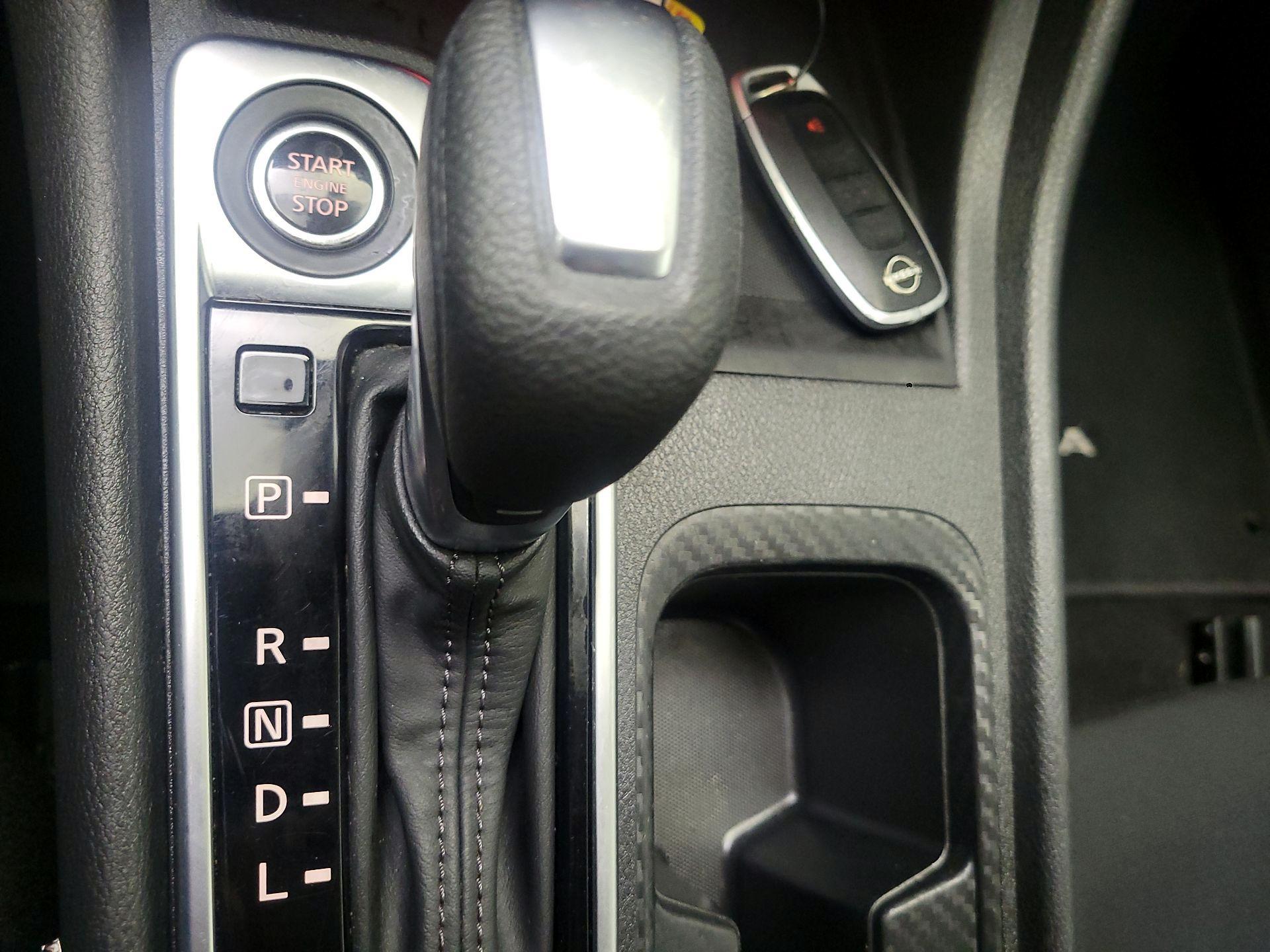 Thumbnail: 2024 Nissan Sentra - 15