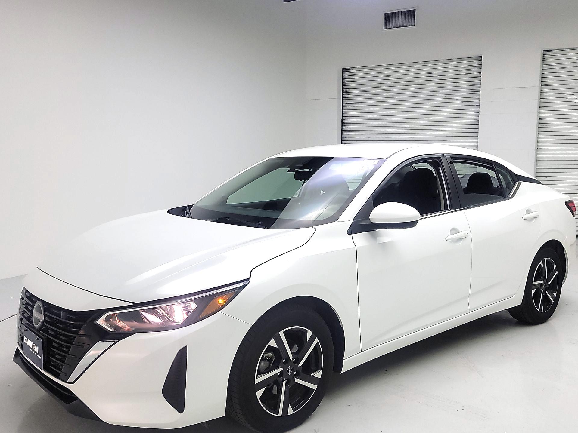 Thumbnail: 2024 Nissan Sentra - 3