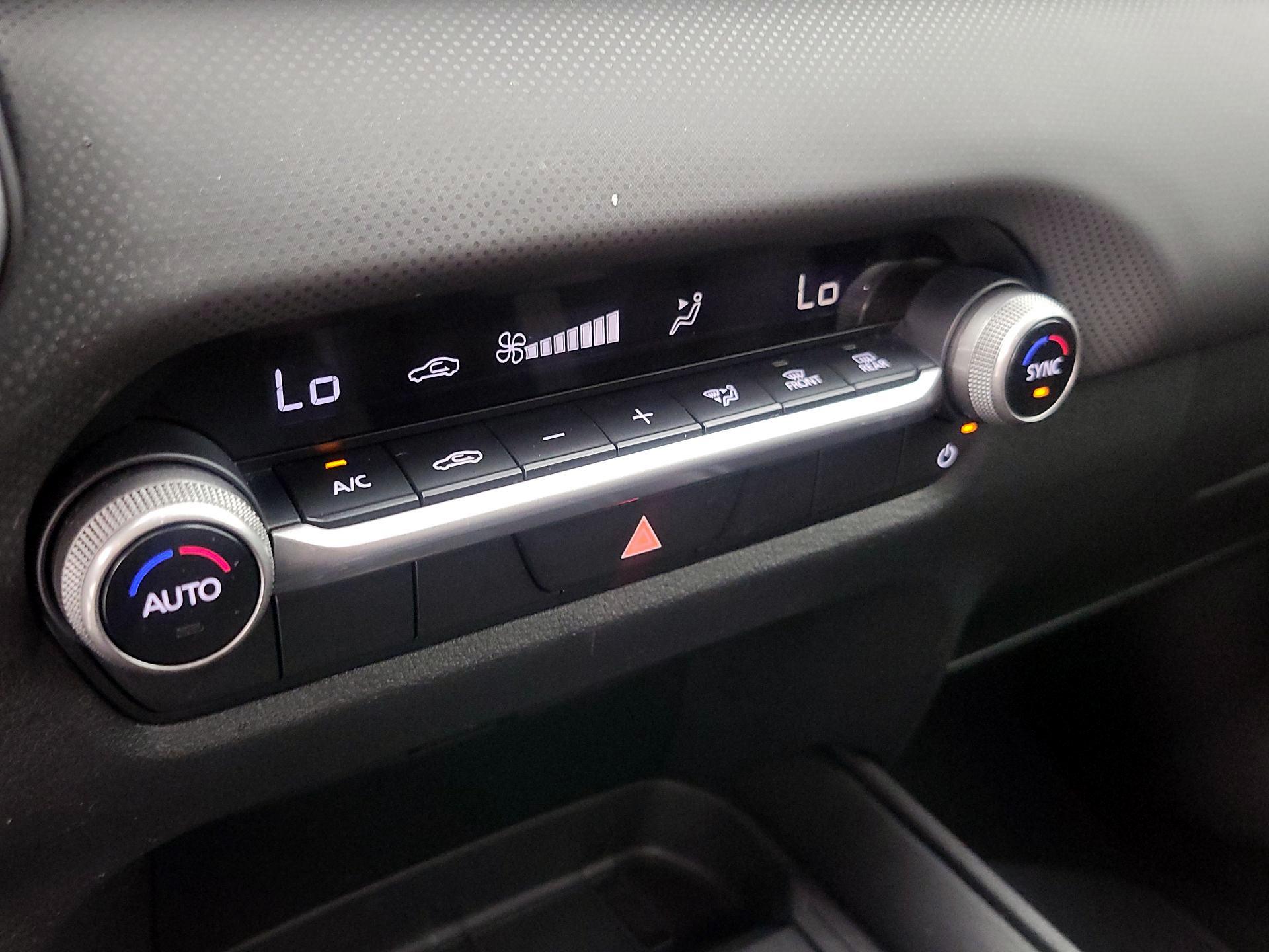 Thumbnail: 2025 Mazda CX-50 - 16