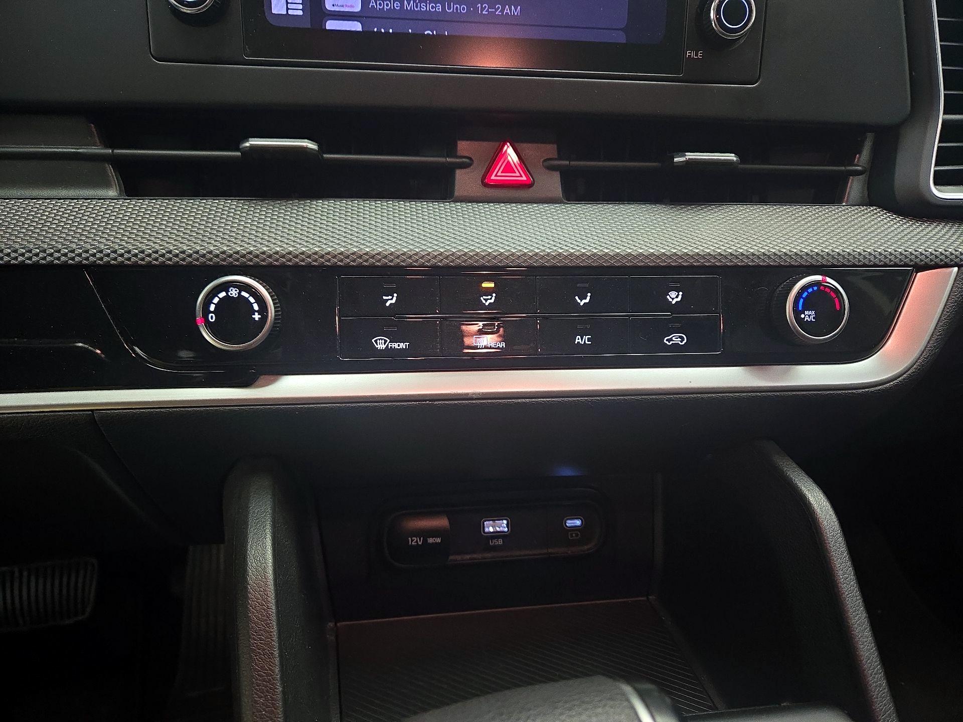 Thumbnail: 2025 Kia Sportage - 15