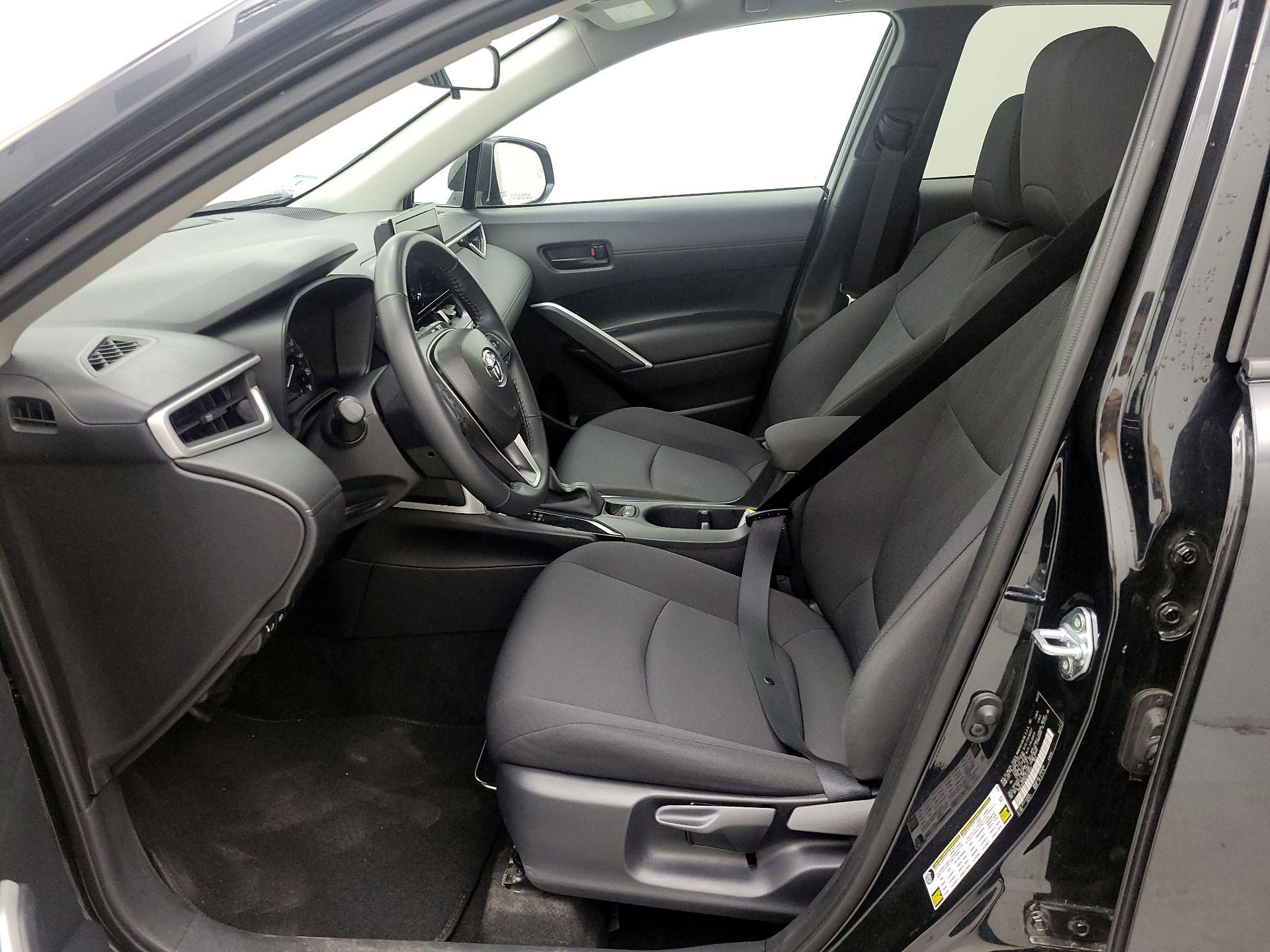 Thumbnail: 2025 Toyota Corolla Cross - 11