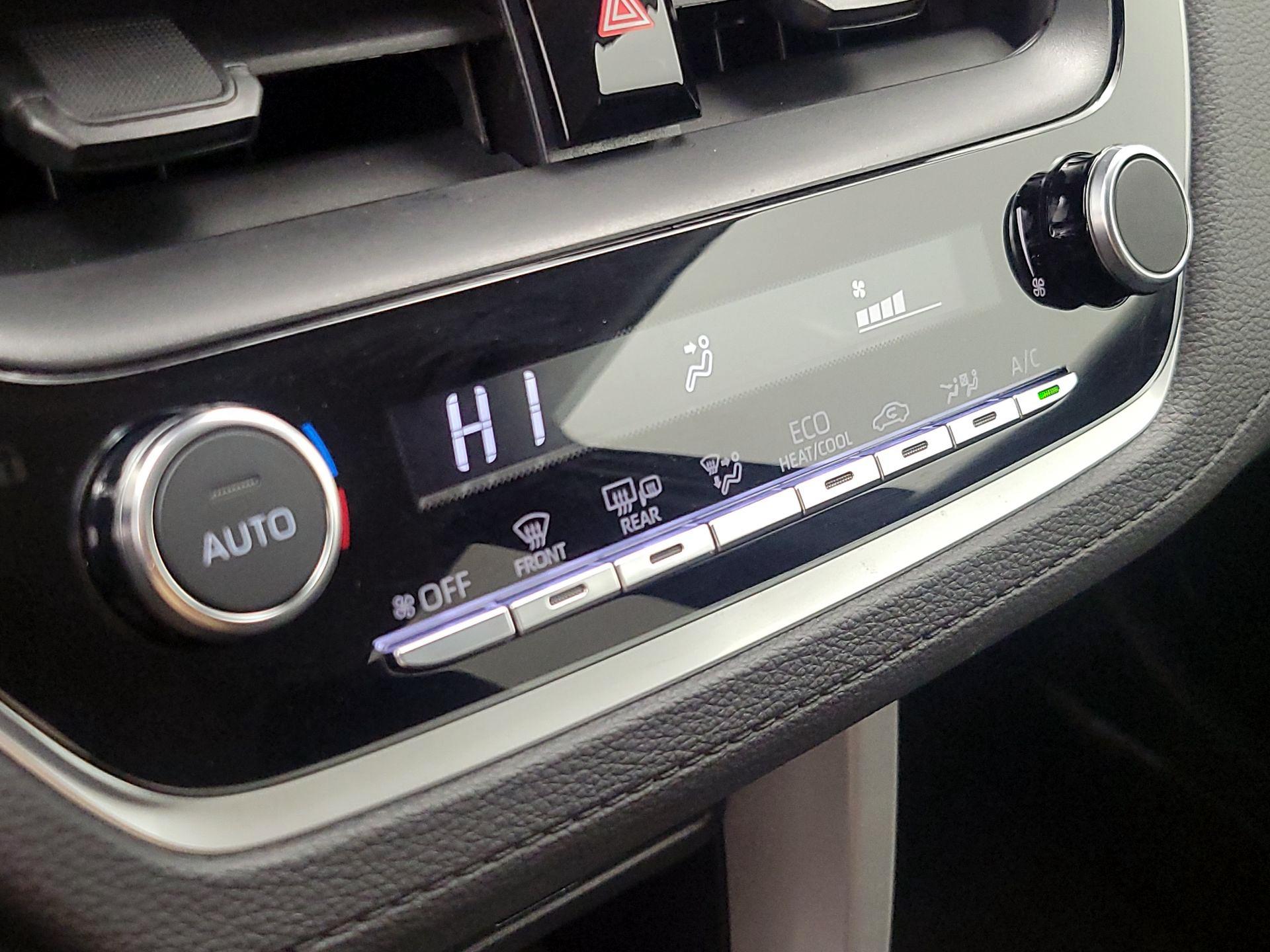 Thumbnail: 2025 Toyota Corolla Cross - 16