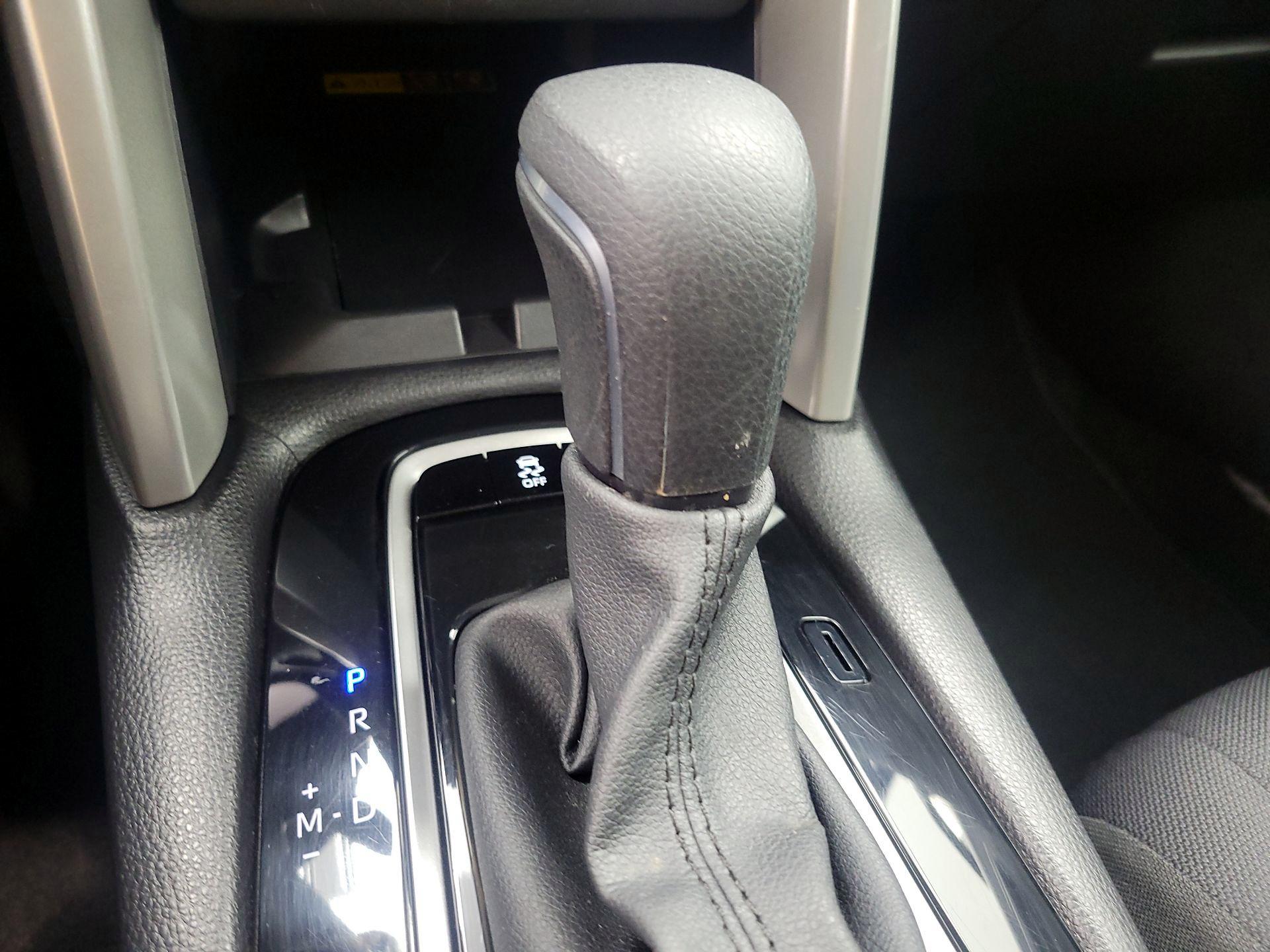 Thumbnail: 2025 Toyota Corolla Cross - 17