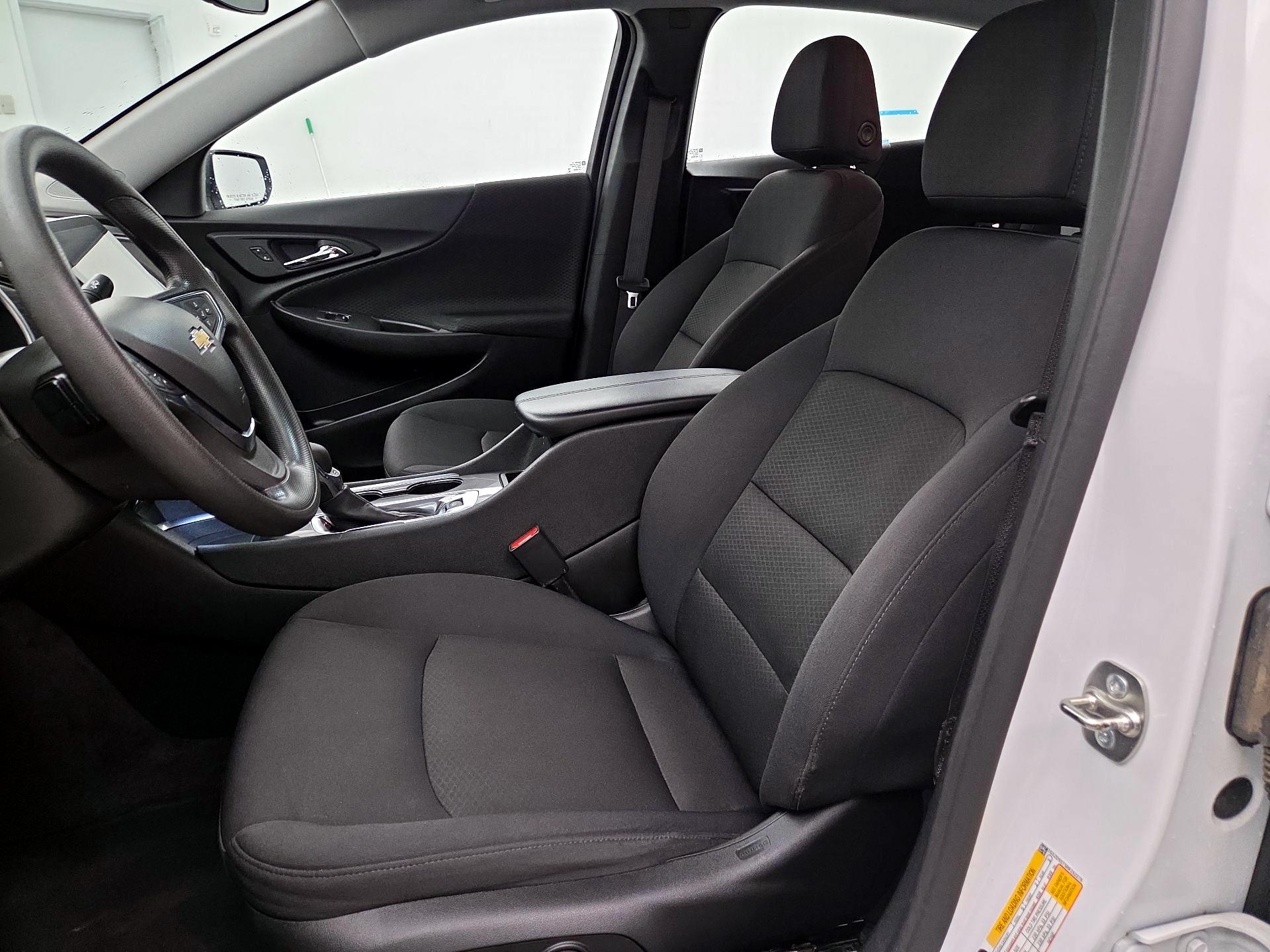 Thumbnail: 2024 Chevrolet Malibu - 11