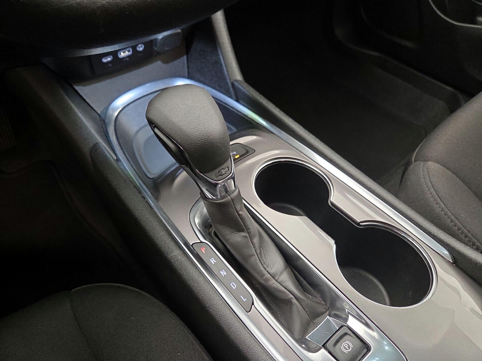 Thumbnail: 2024 Chevrolet Malibu - 17