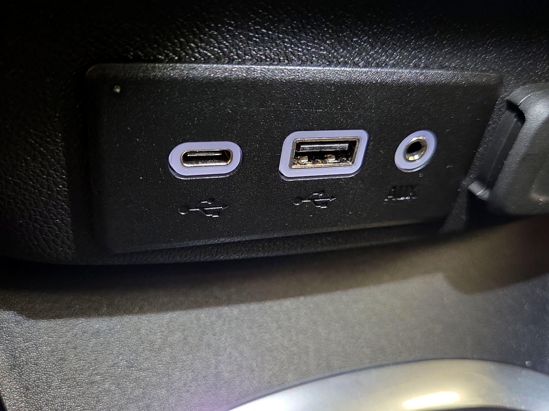 Thumbnail: 2024 Chevrolet Malibu - 18