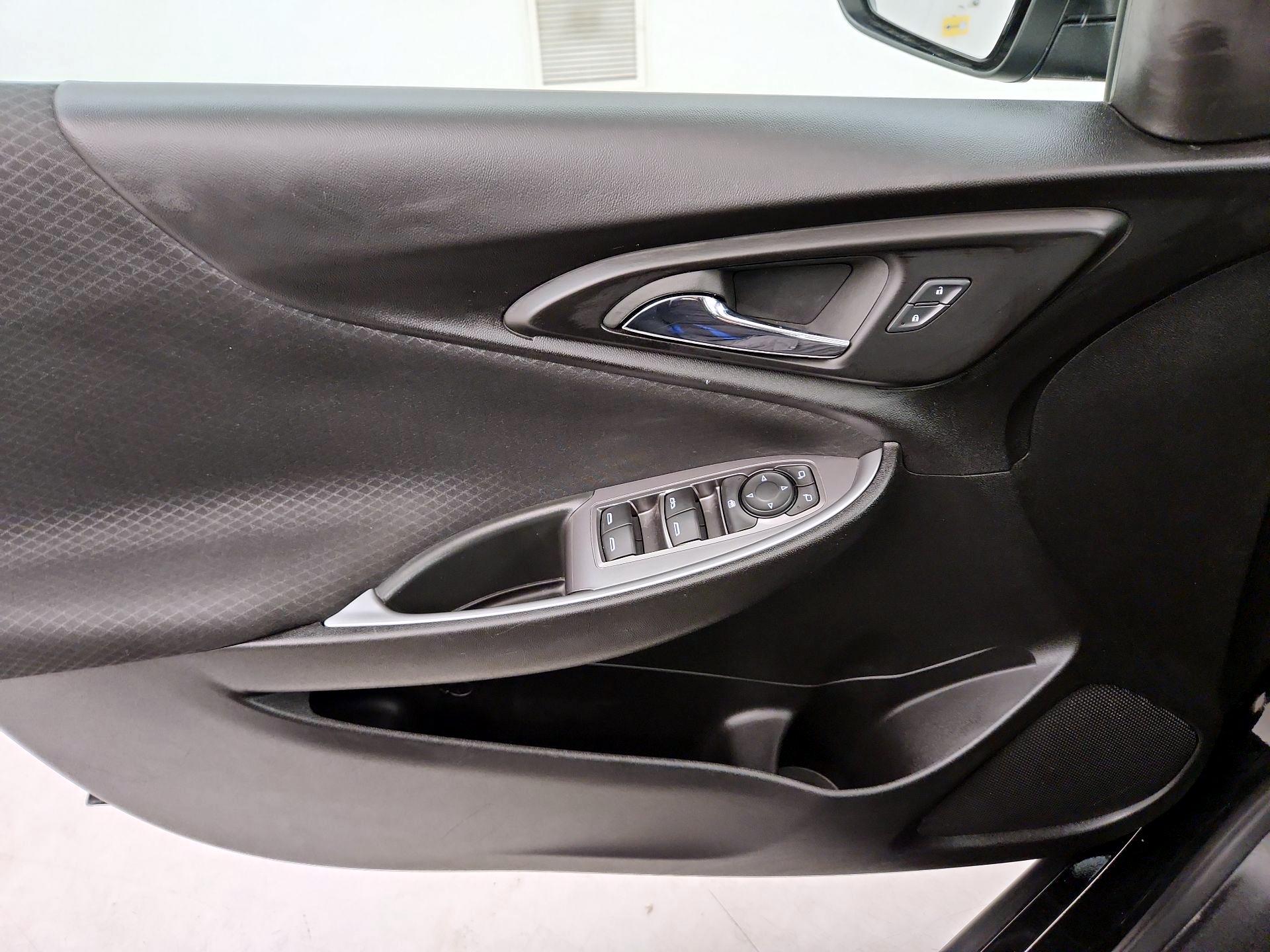 Thumbnail: 2024 Chevrolet Malibu - 12