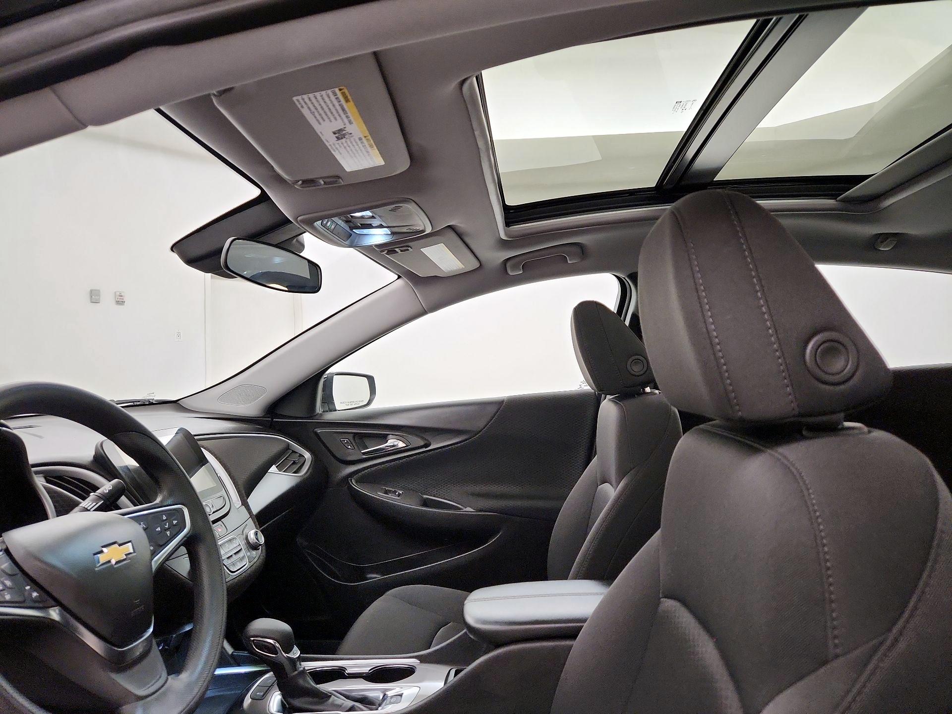 Thumbnail: 2024 Chevrolet Malibu - 18