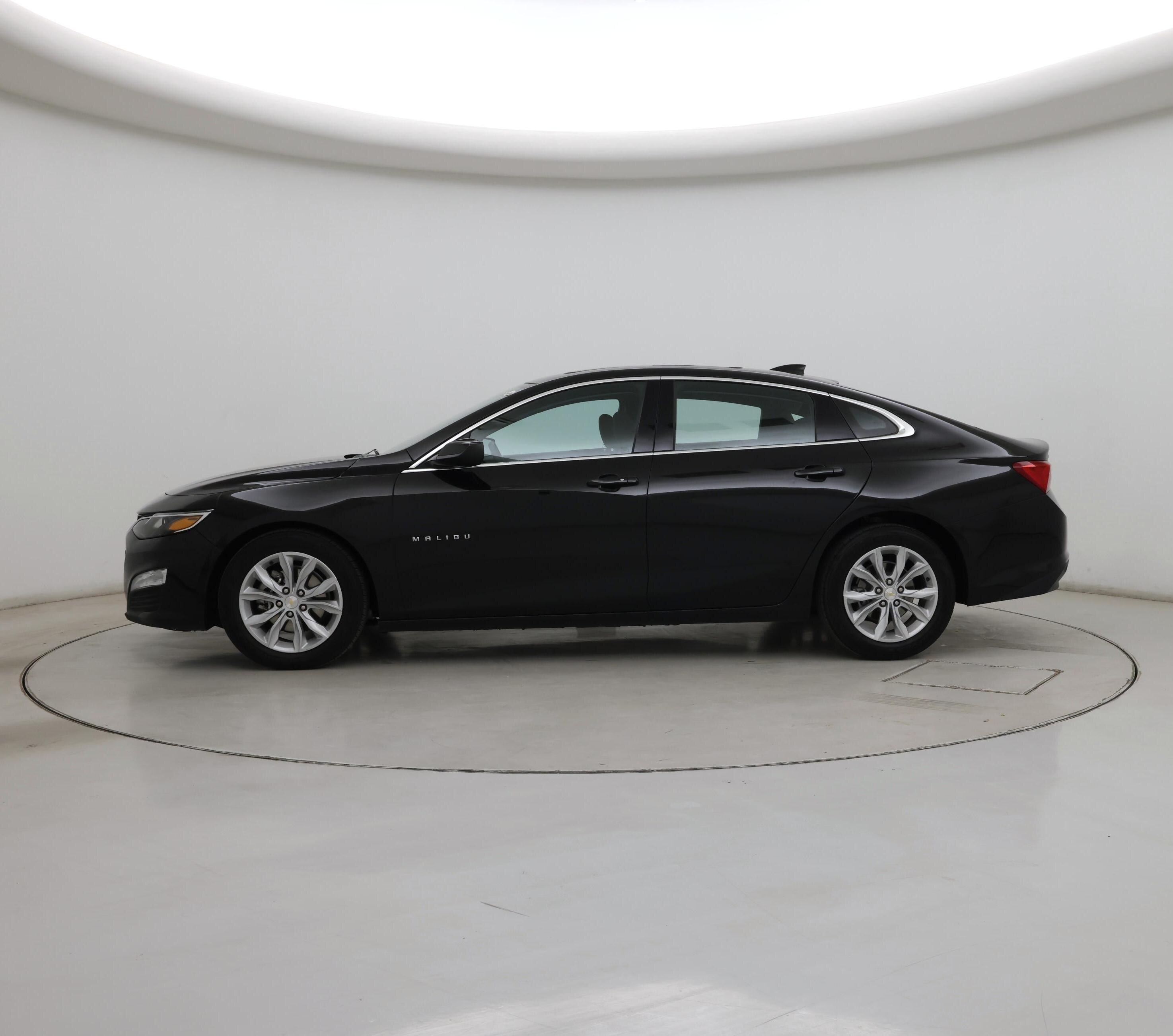 Thumbnail: 2024 Chevrolet Malibu - 3