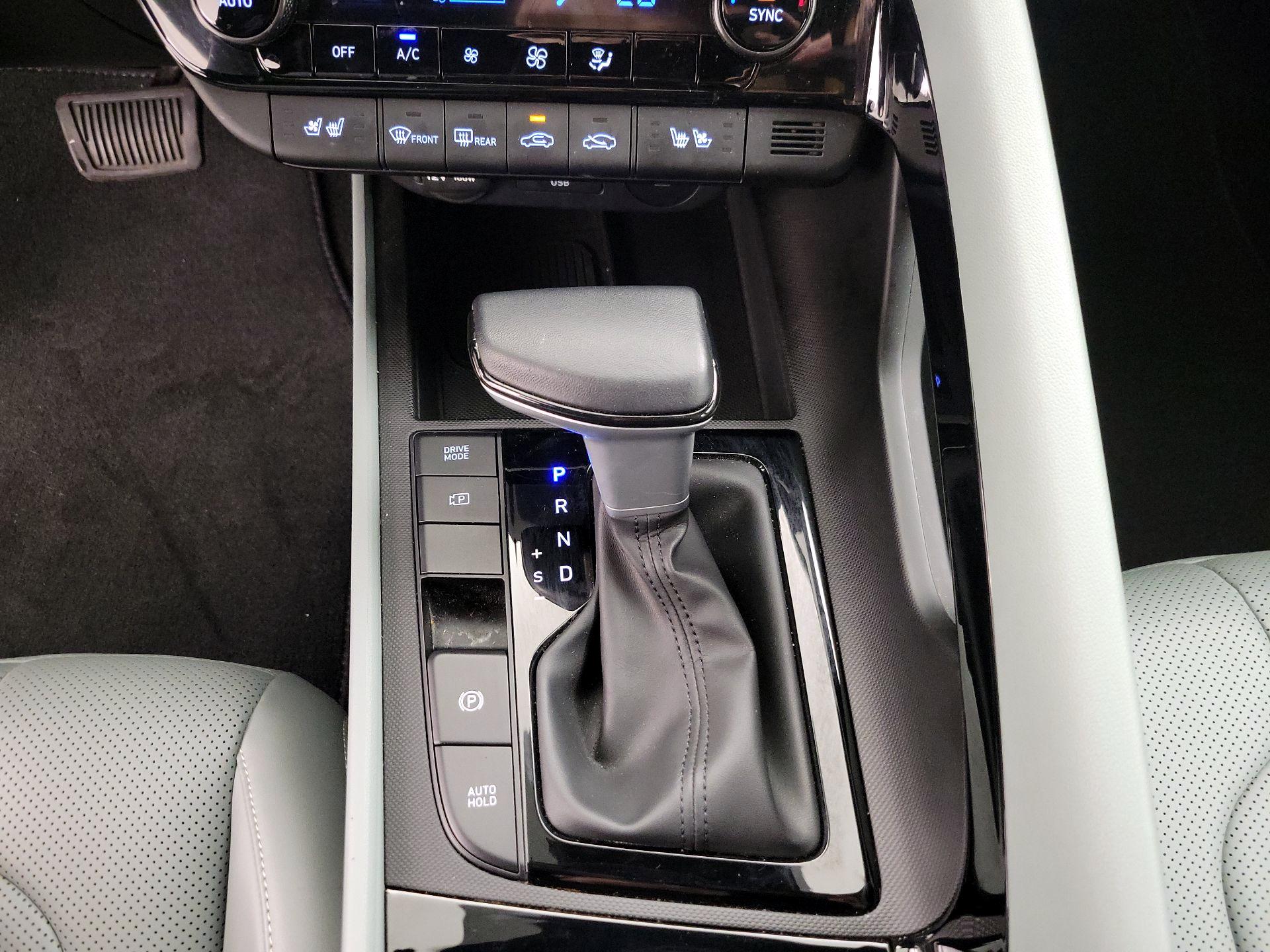 Thumbnail: 2025 Hyundai Elantra - 18