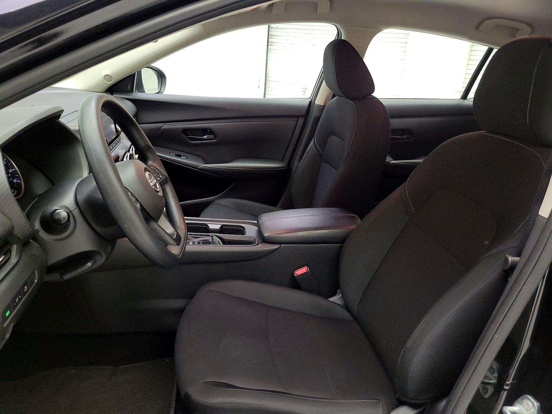 Thumbnail: 2025 Nissan Sentra - 9