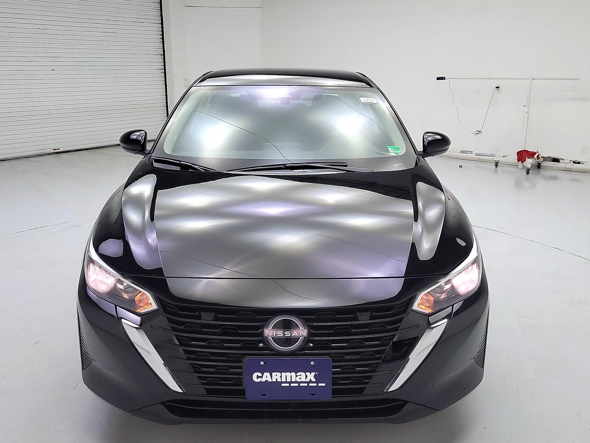 Thumbnail: 2025 Nissan Sentra - 2