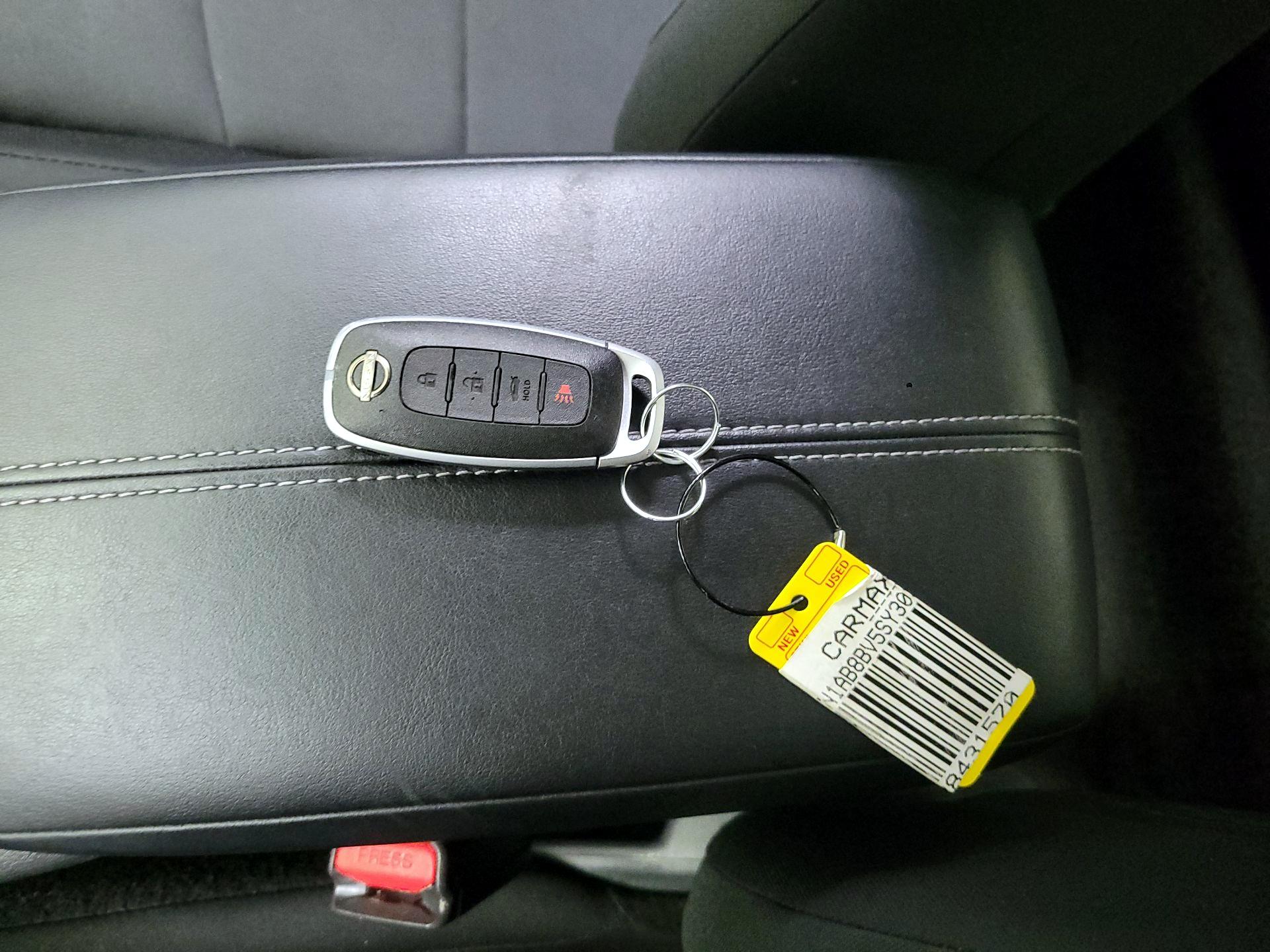 Thumbnail: 2025 Nissan Sentra - 20