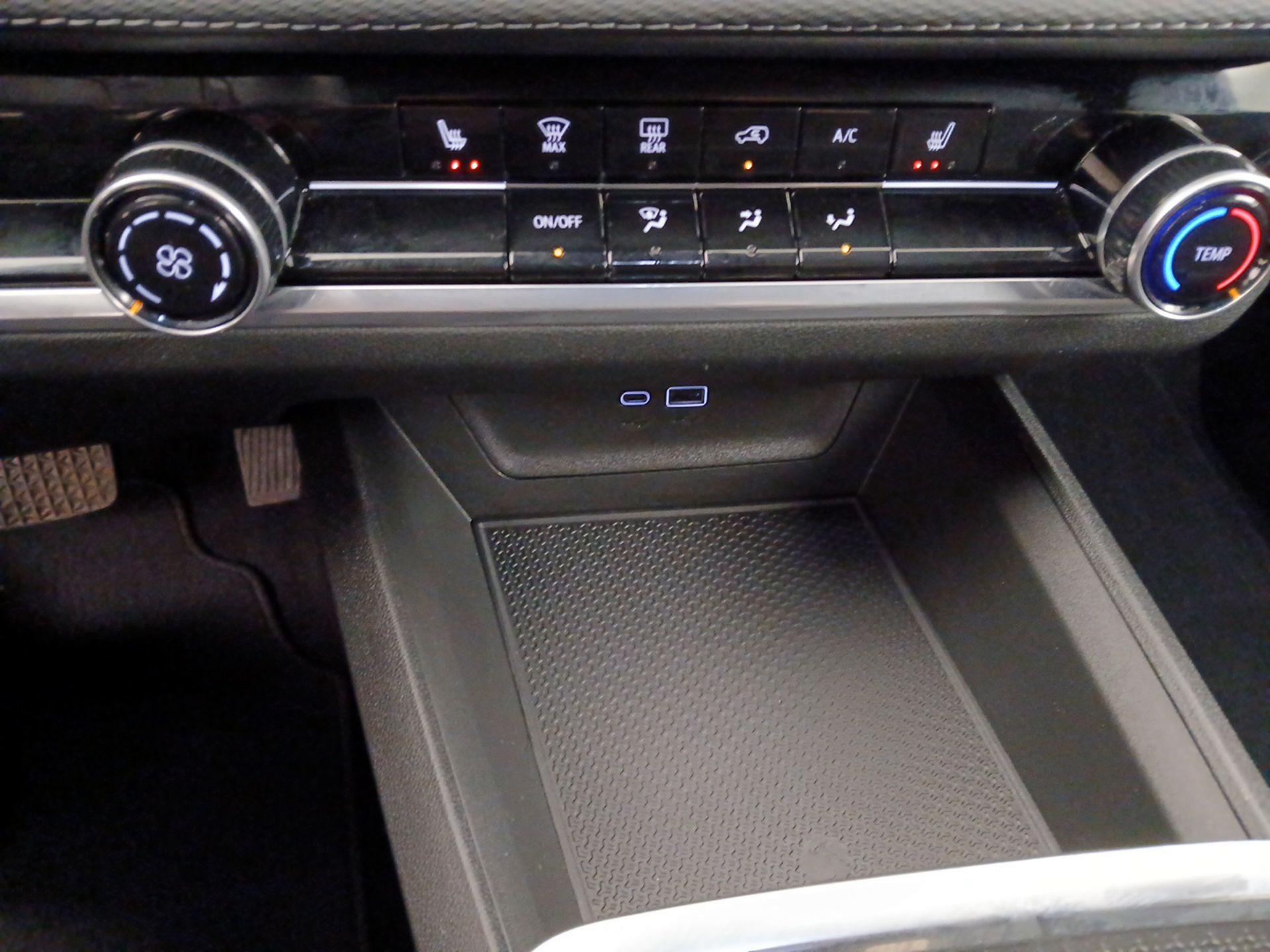 Thumbnail: 2025 Chevrolet Equinox - 17