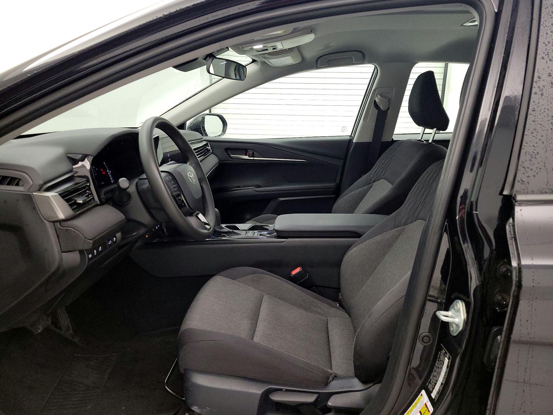 Thumbnail: 2025 Toyota Camry - 11