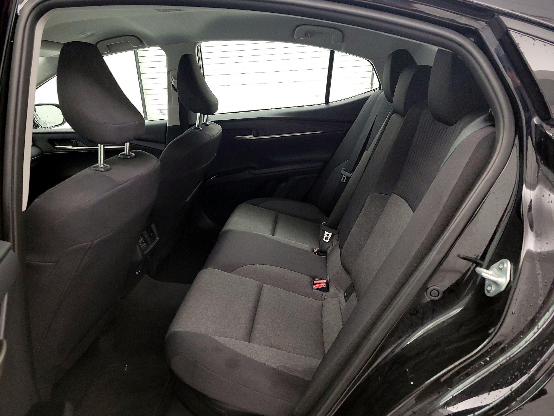 Thumbnail: 2025 Toyota Camry - 19