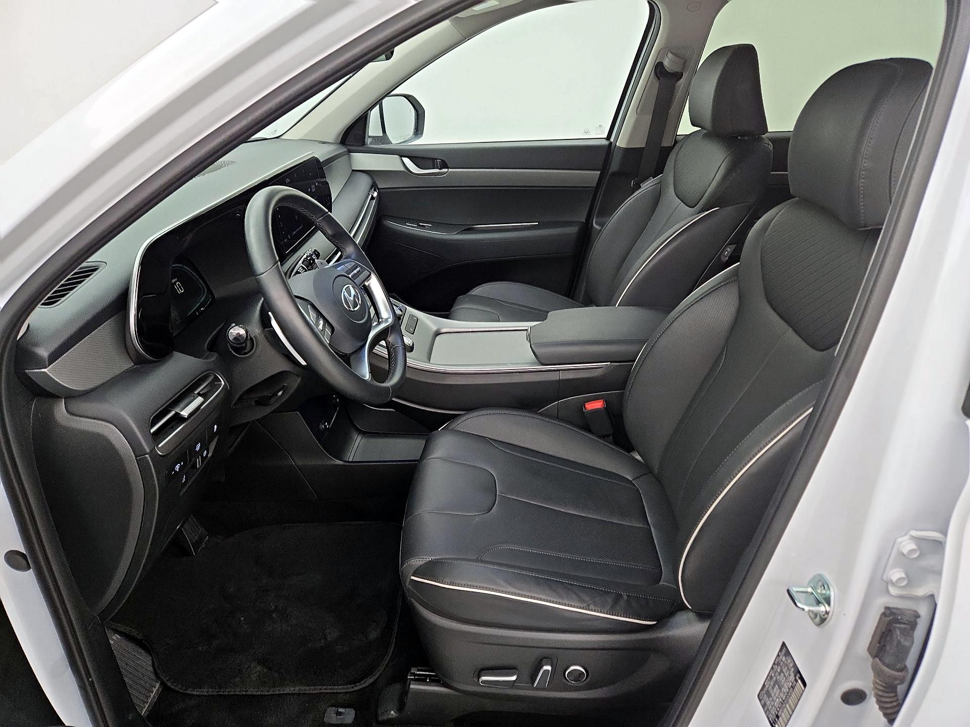 Thumbnail: 2025 Hyundai Palisade - 11