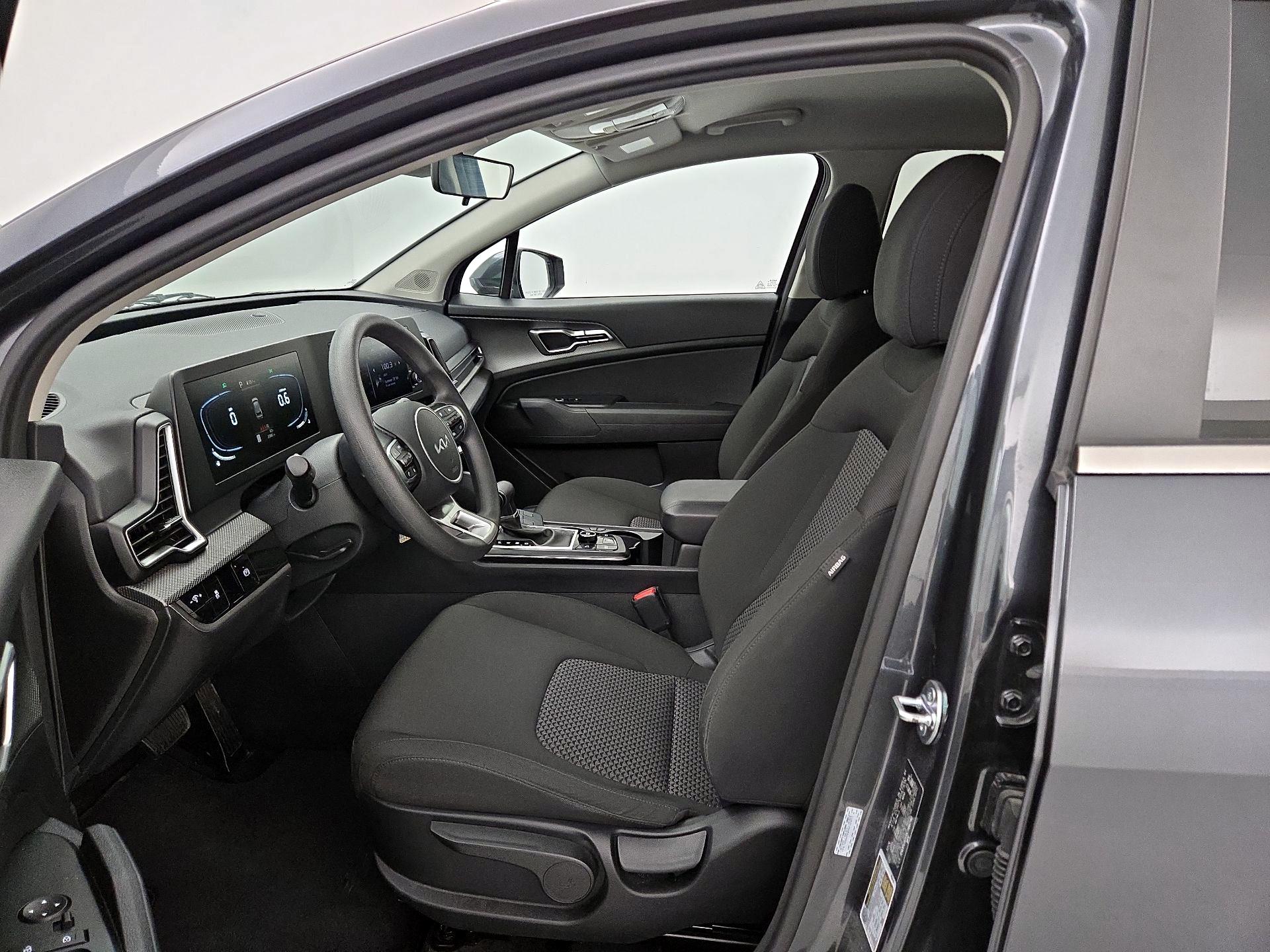 Thumbnail: 2025 Kia Sportage - 11