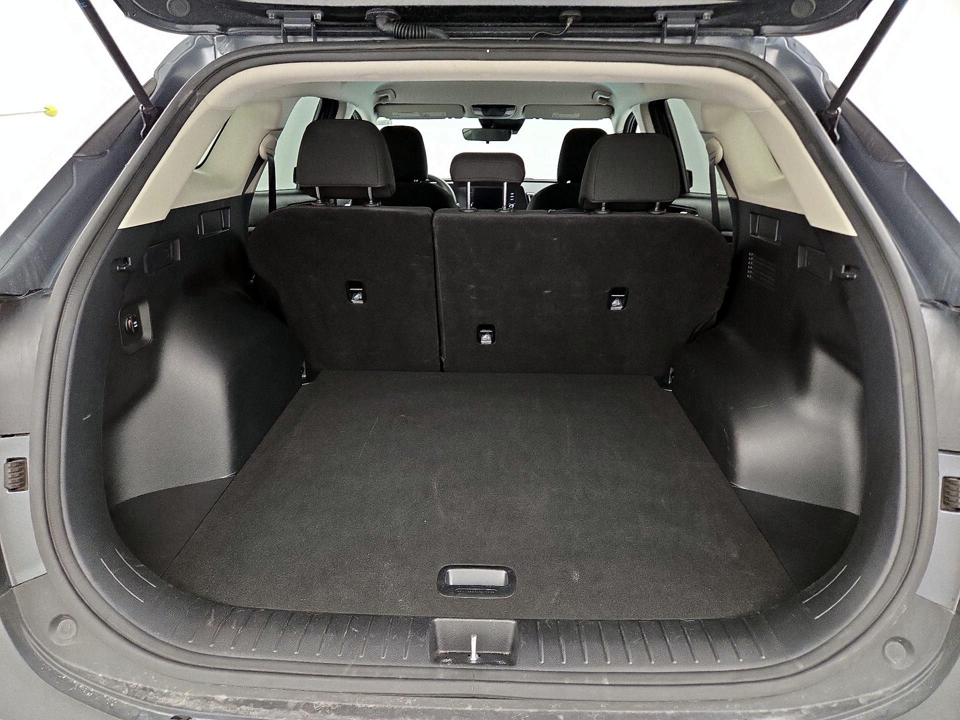 Thumbnail: 2025 Kia Sportage - 20