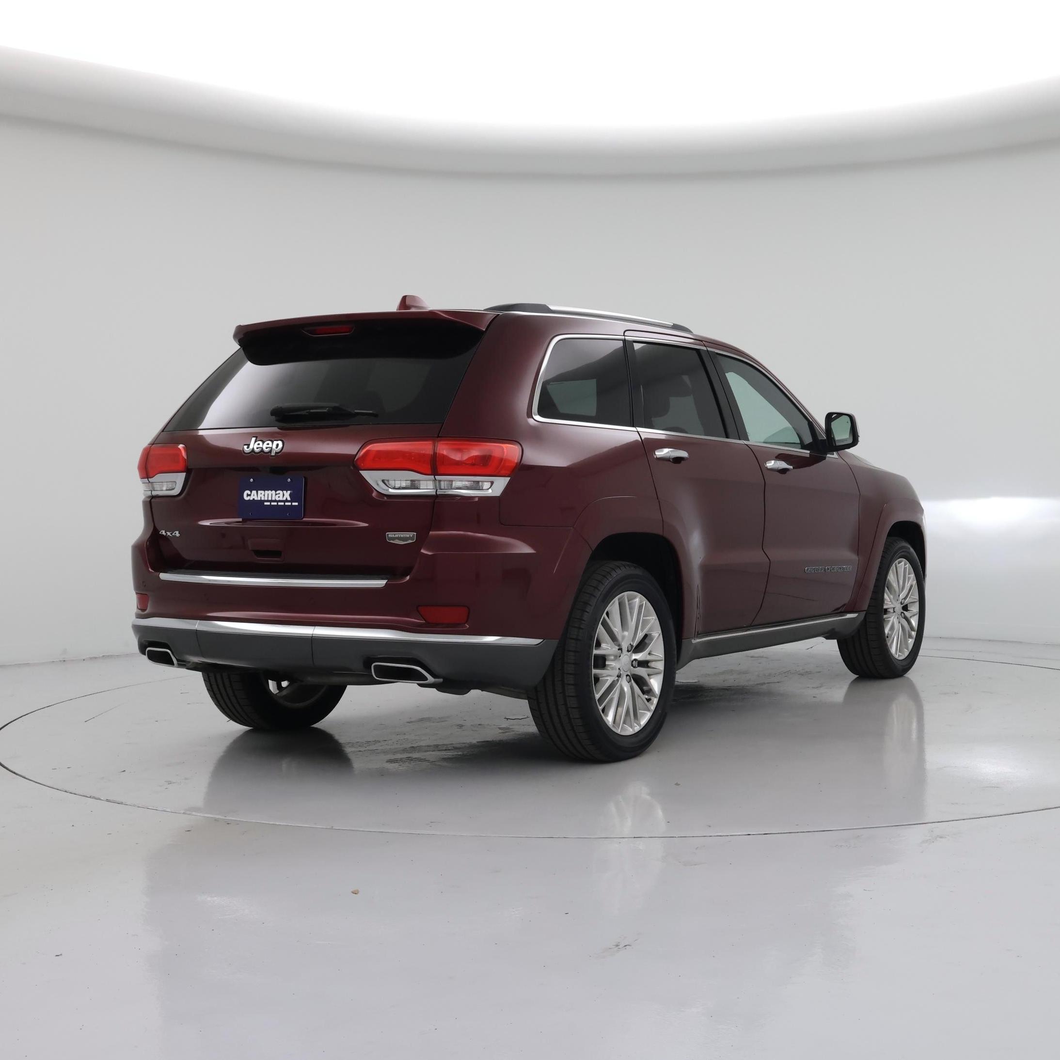 Thumbnail: 2017 Jeep Grand Cherokee - 8