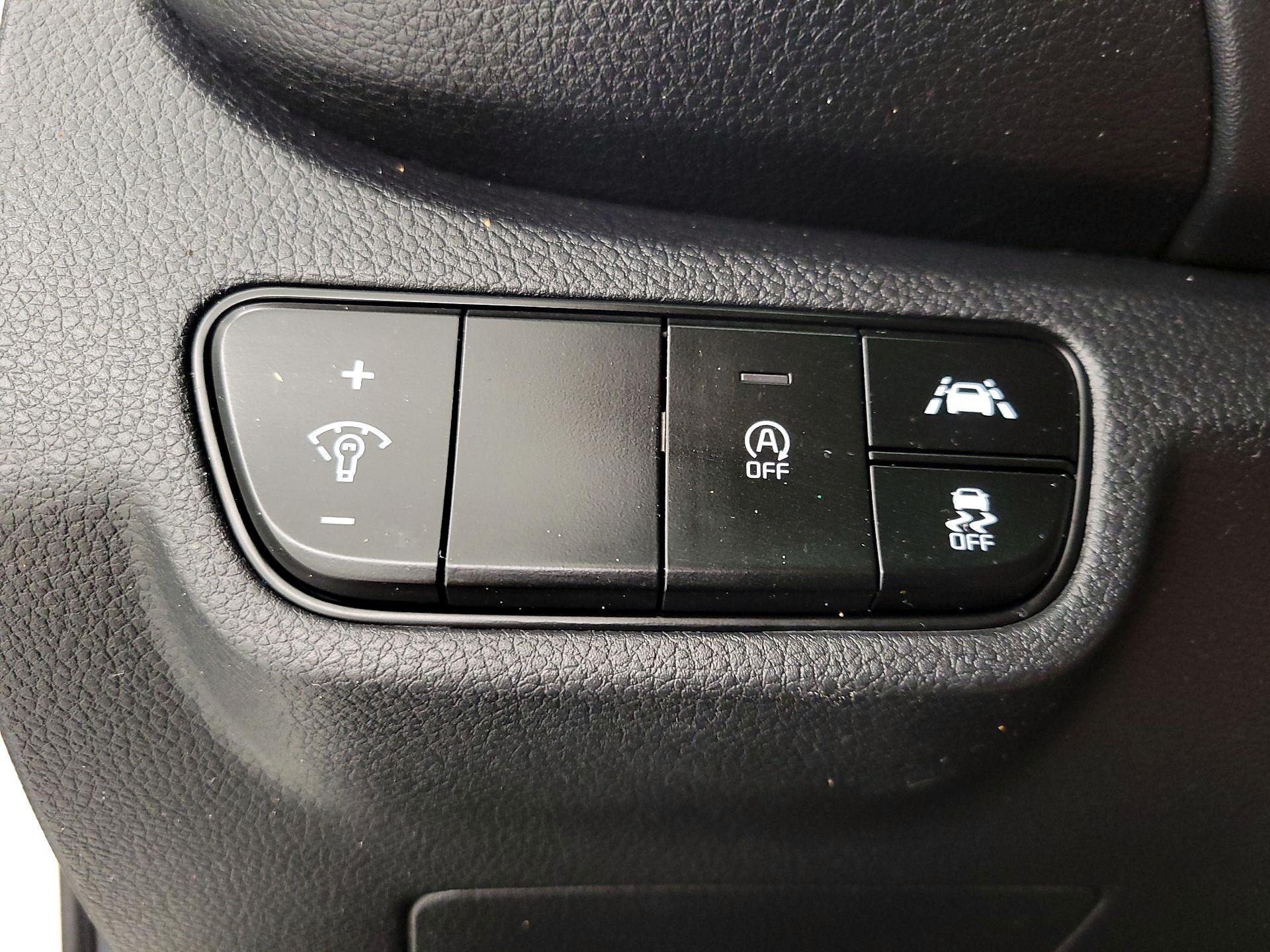 Thumbnail: 2021 Kia Seltos - 13