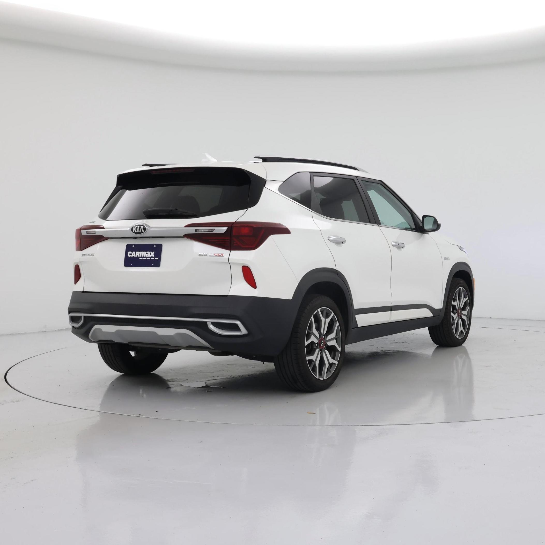 Thumbnail: 2021 Kia Seltos - 8