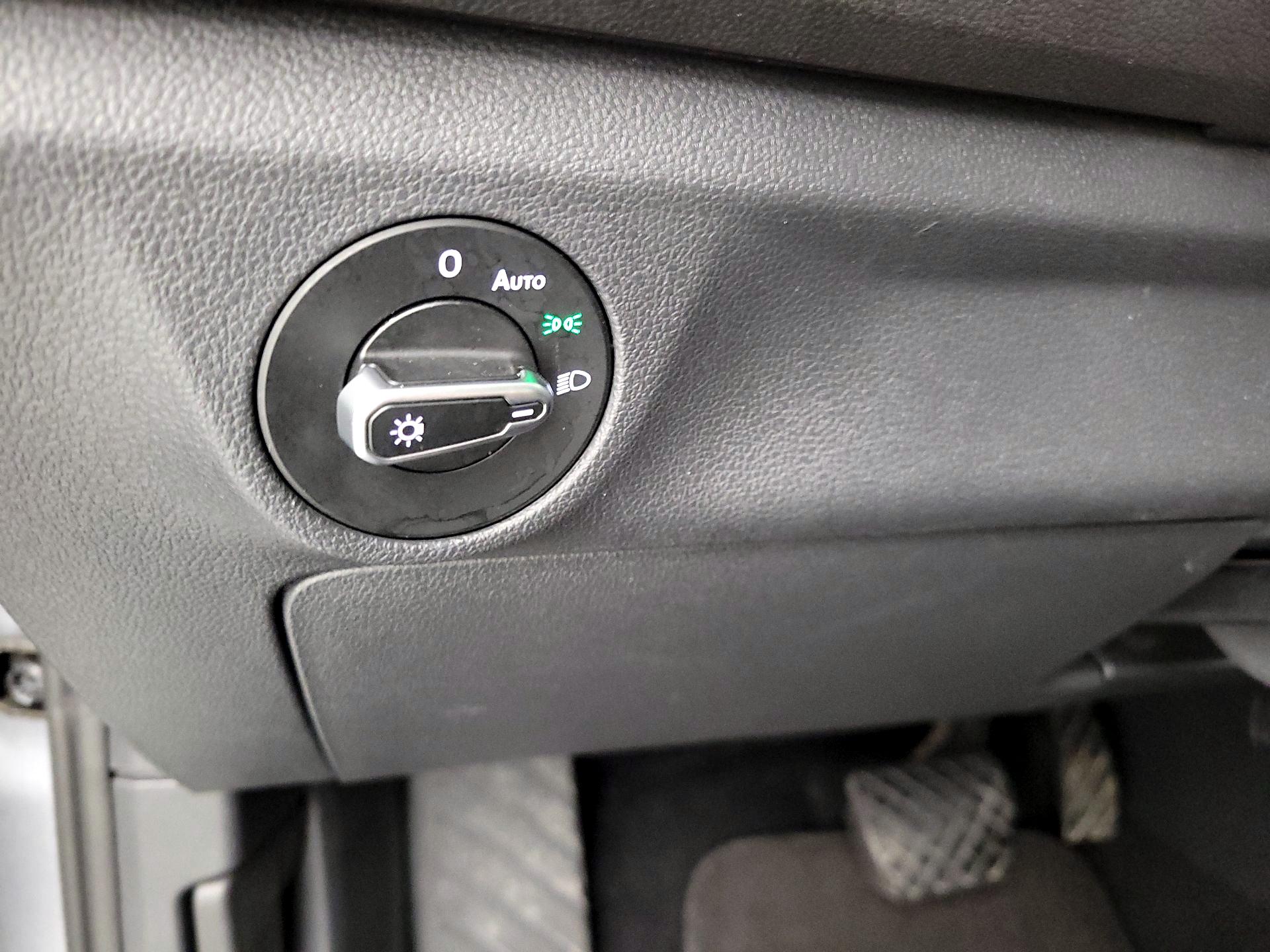 Thumbnail: 2024 Volkswagen Jetta - 13