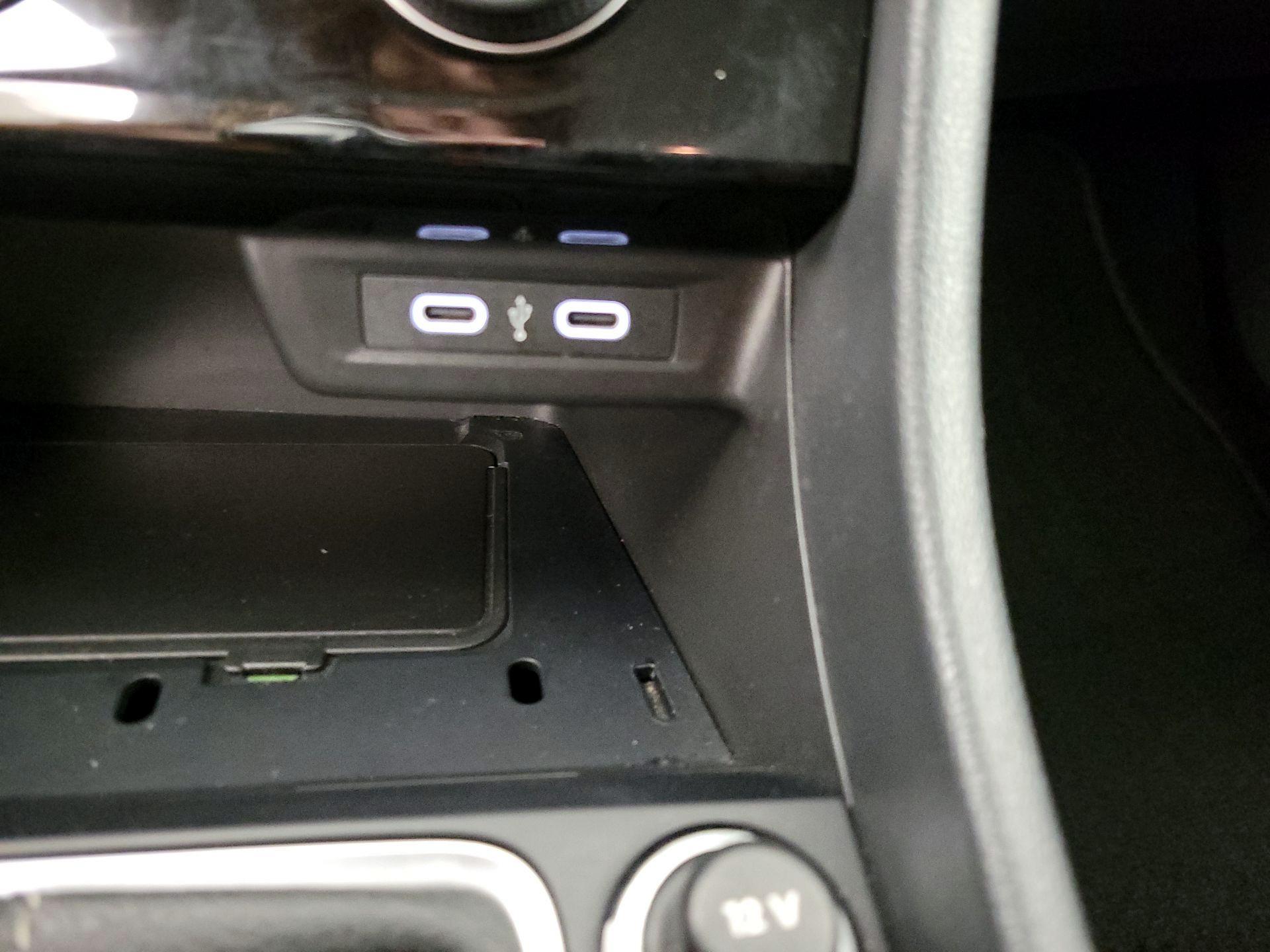 Thumbnail: 2024 Volkswagen Jetta - 18