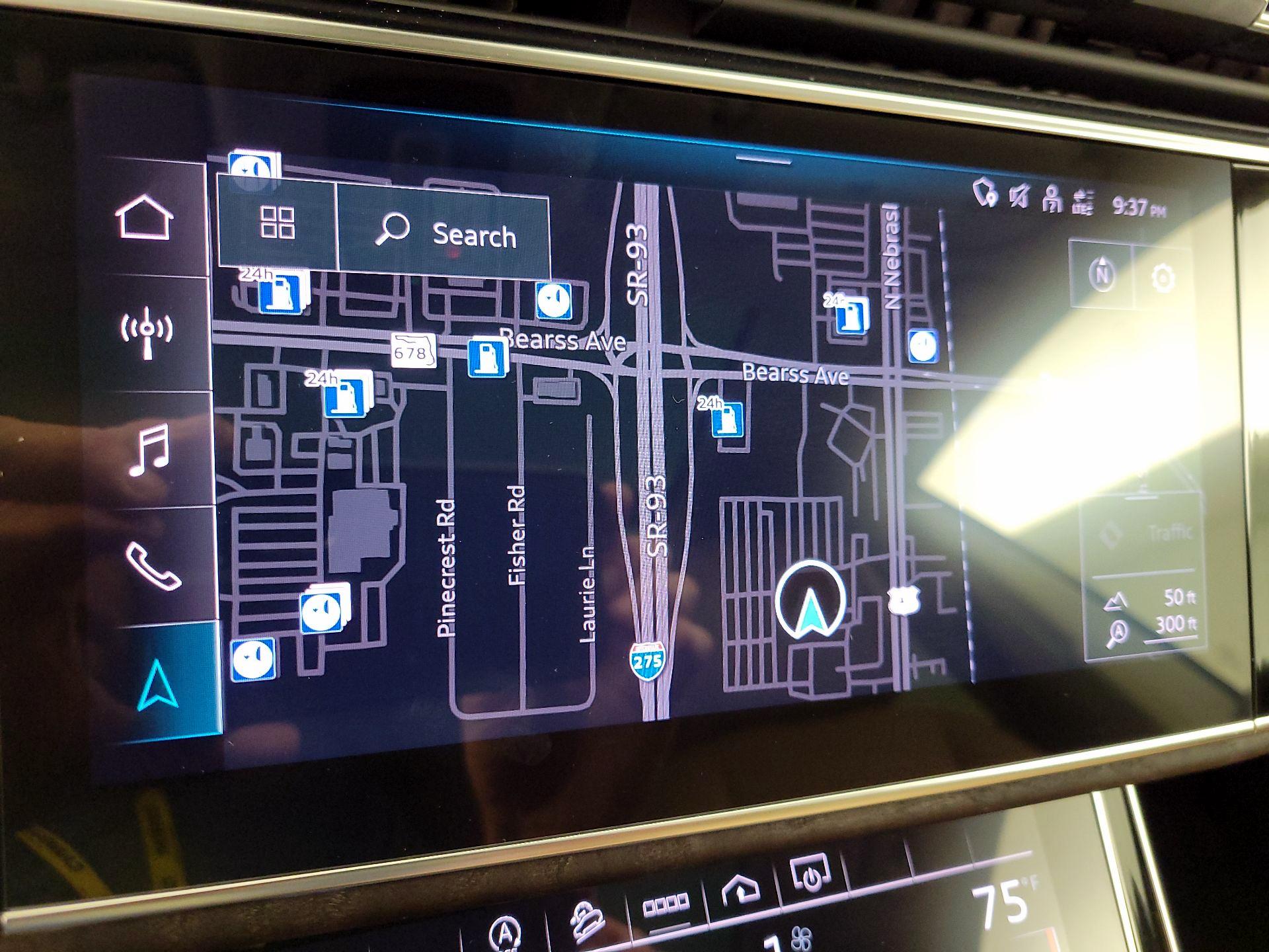 Thumbnail: 2023 Audi Q8 - 14