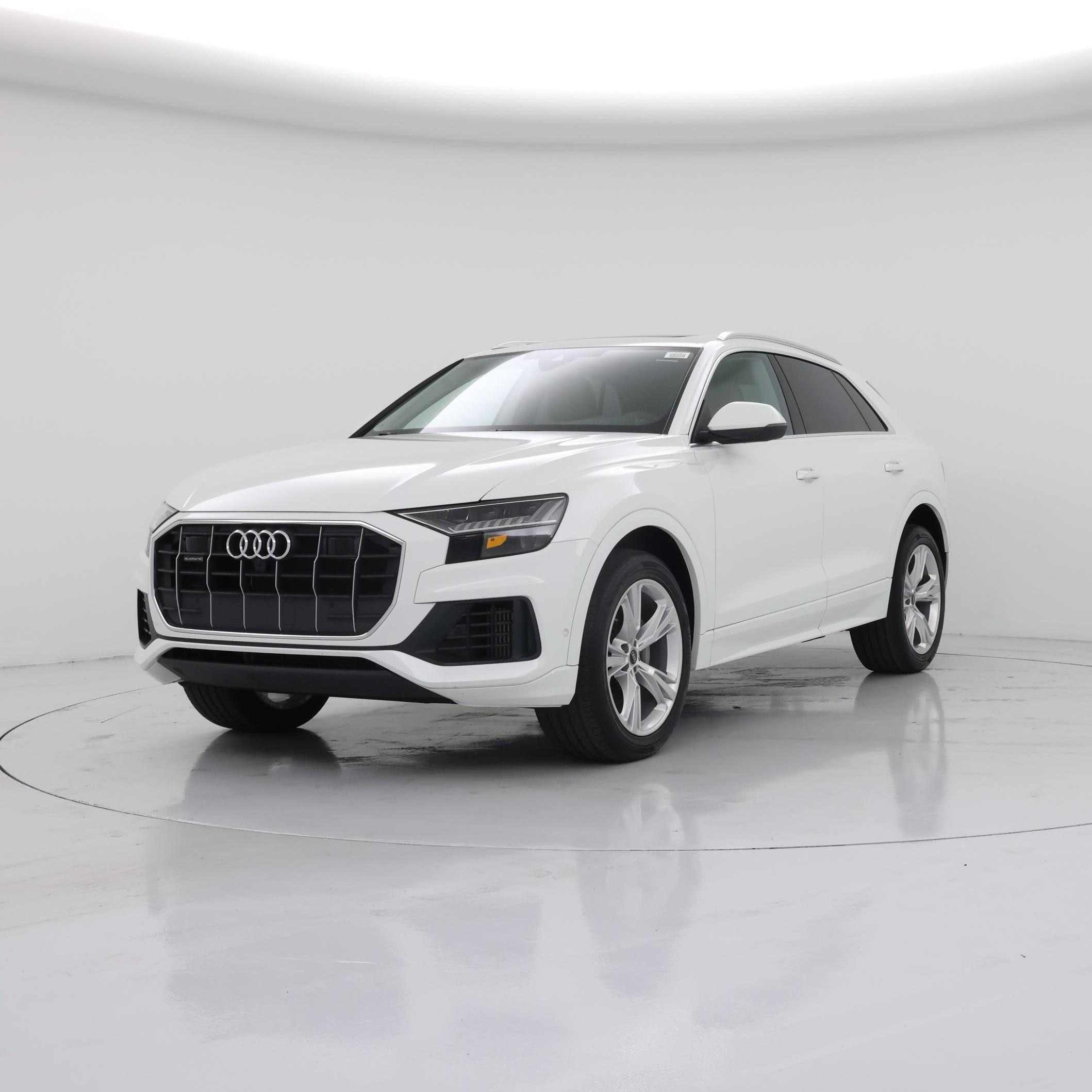 Thumbnail: 2023 Audi Q8 - 4