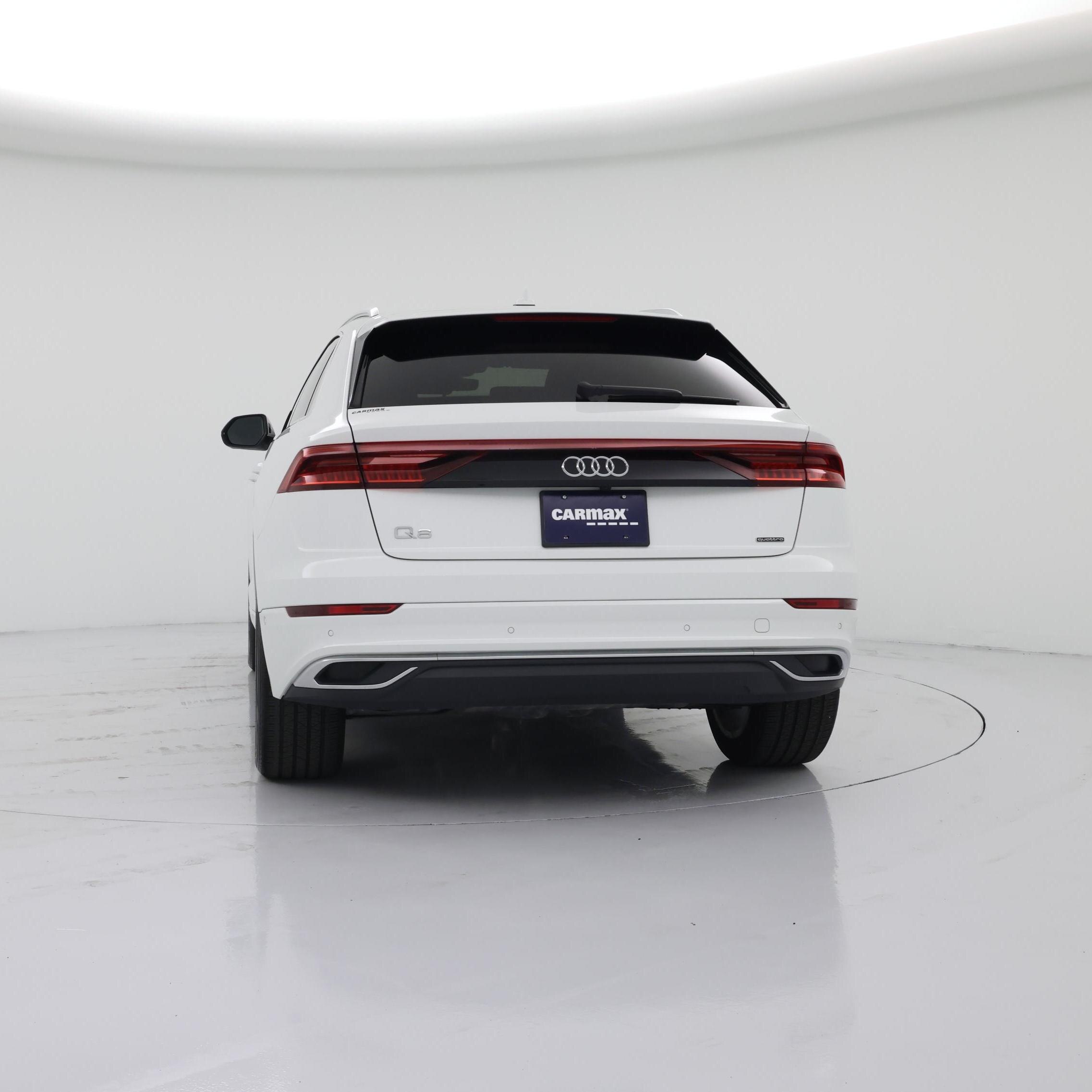 Thumbnail: 2023 Audi Q8 - 6