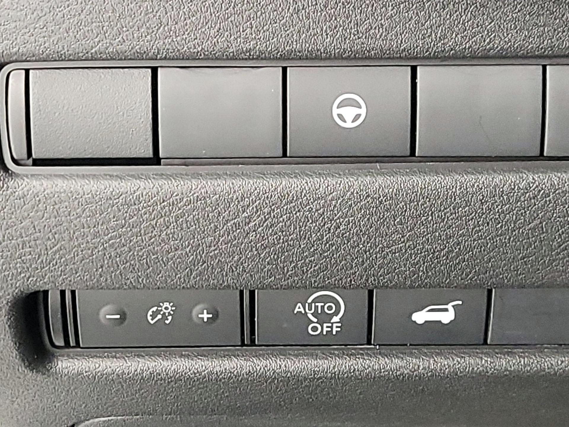 Thumbnail: 2025 Nissan Rogue - 13