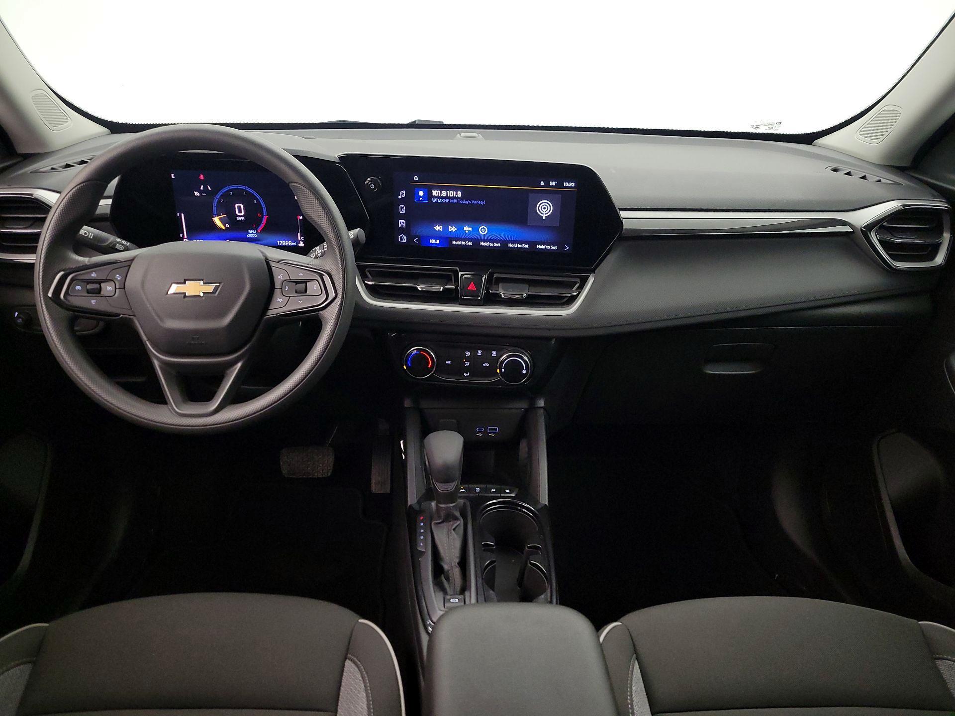 Thumbnail: 2025 Chevrolet TrailBlazer - 9