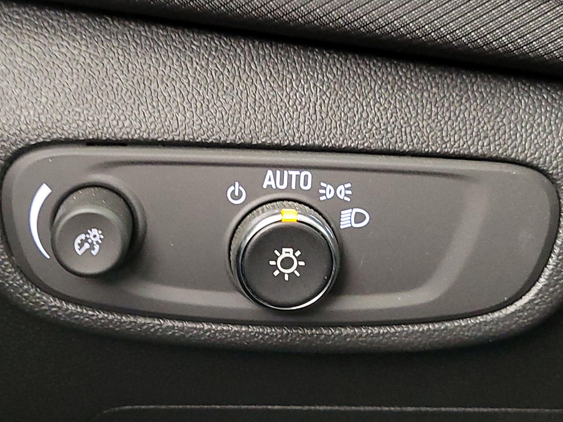 Thumbnail: 2025 Chevrolet TrailBlazer - 13