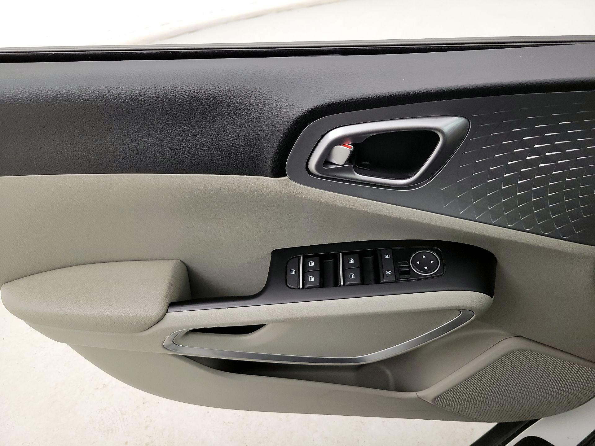 Thumbnail: 2025 Kia Soul - 12