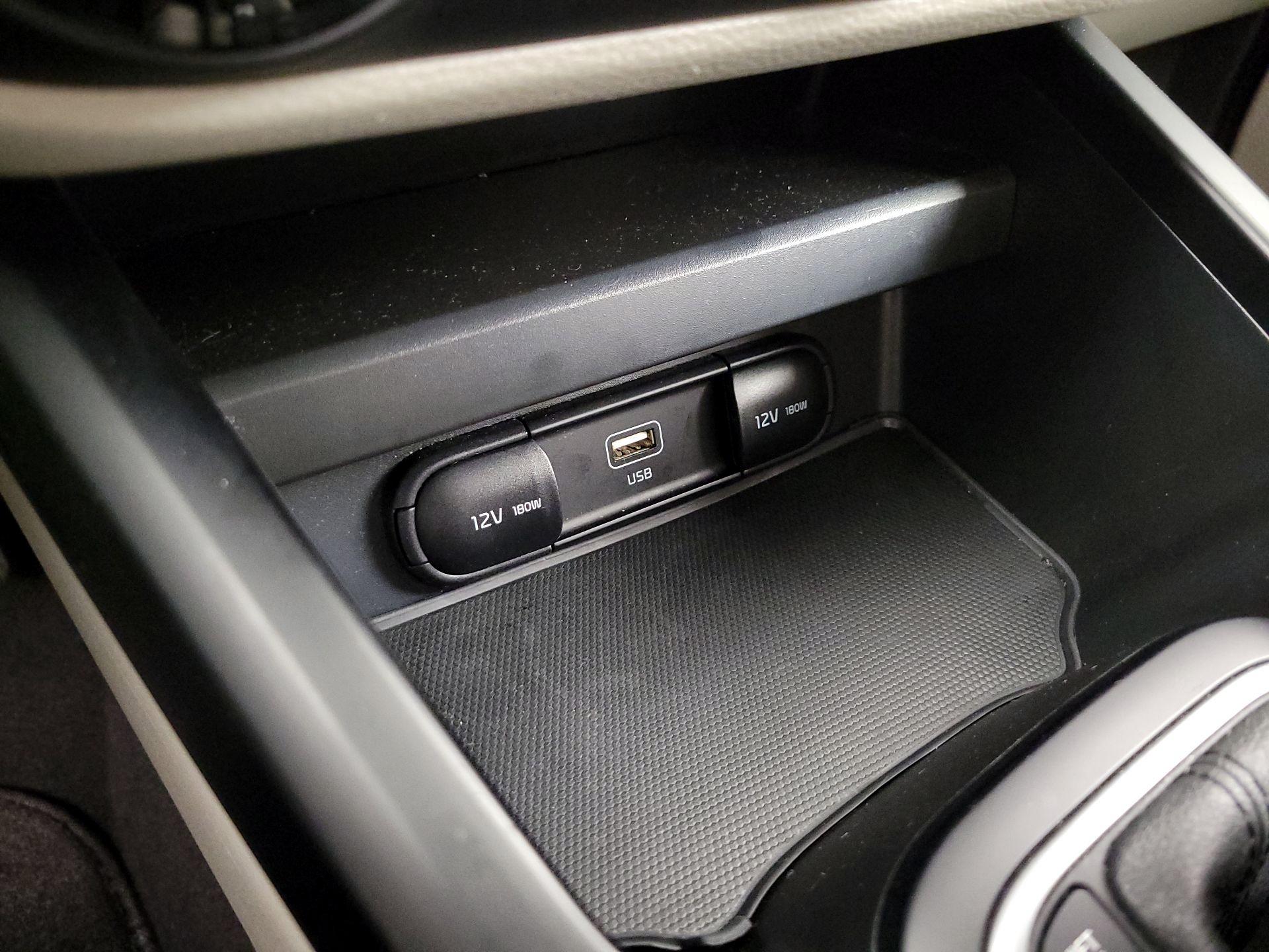 Thumbnail: 2025 Kia Soul - 18