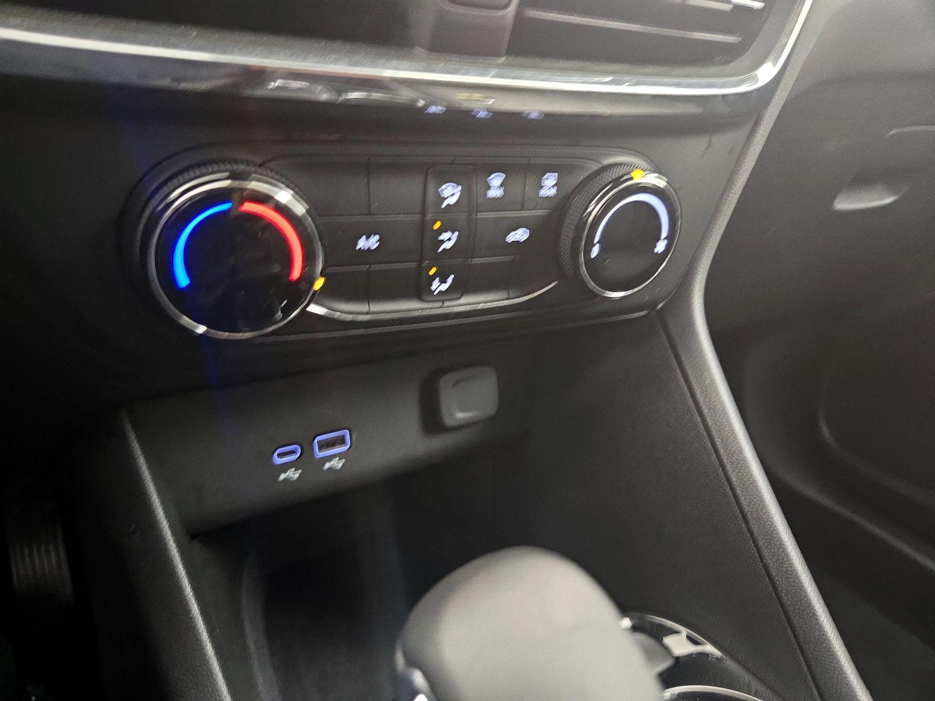 Thumbnail: 2025 Buick Encore GX - 16