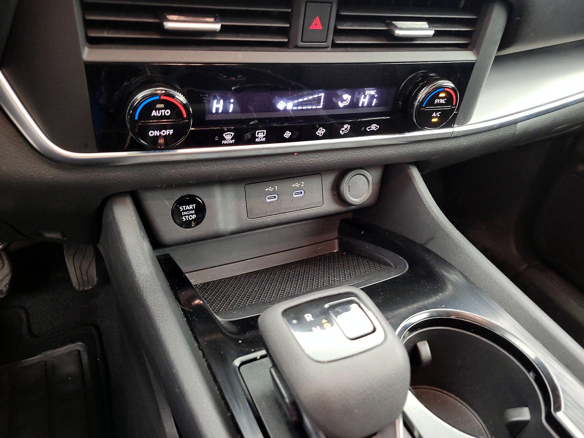 Thumbnail: 2025 Nissan Rogue - 18