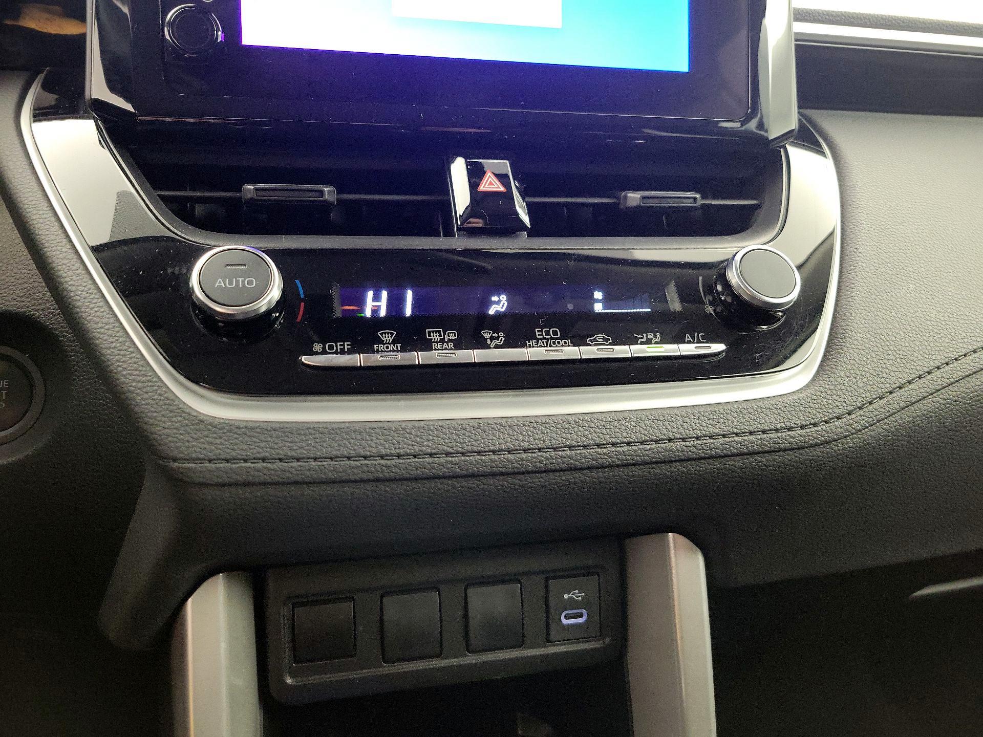 Thumbnail: 2025 Toyota Corolla Cross - 16