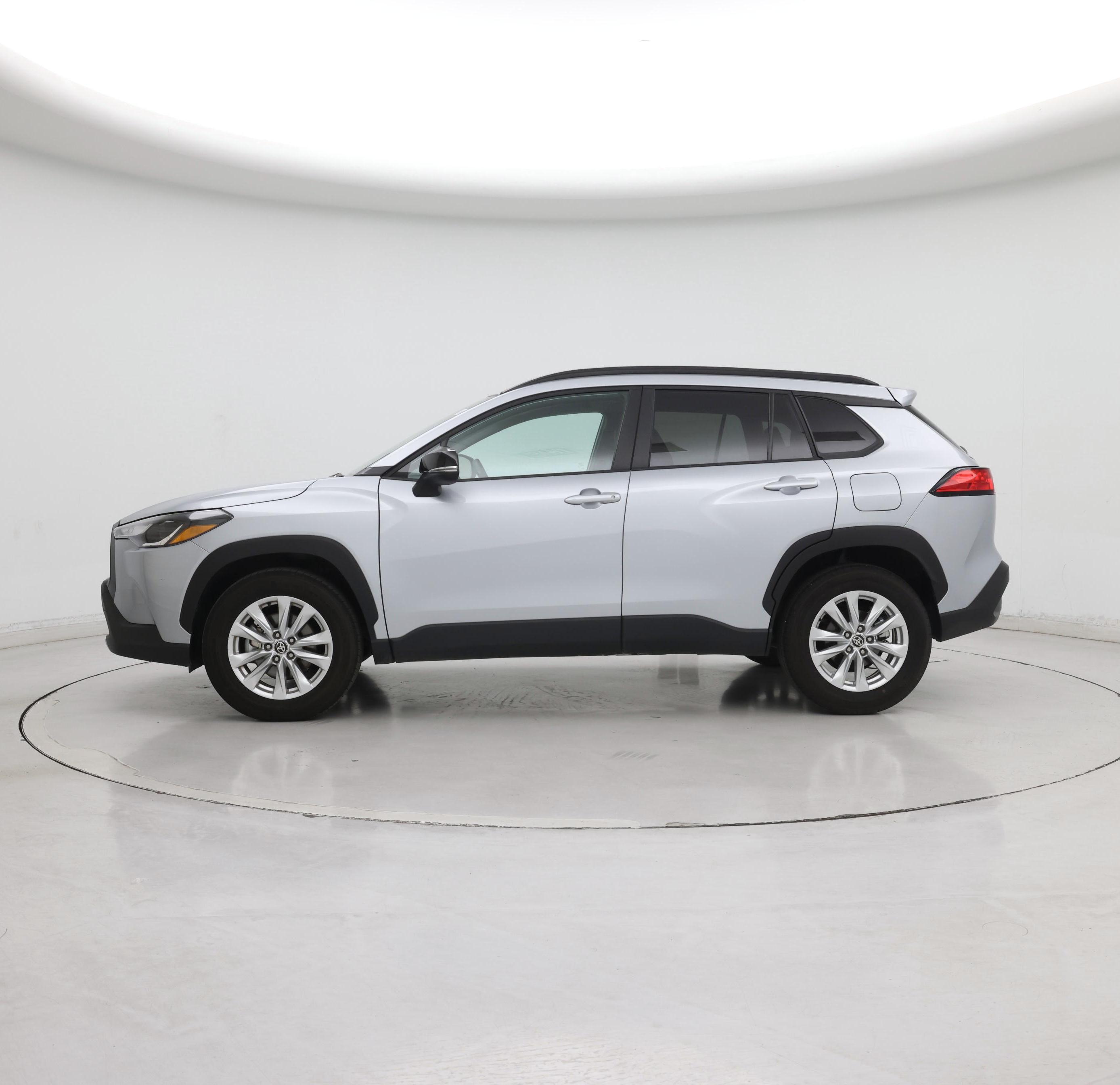 Thumbnail: 2025 Toyota Corolla Cross - 3