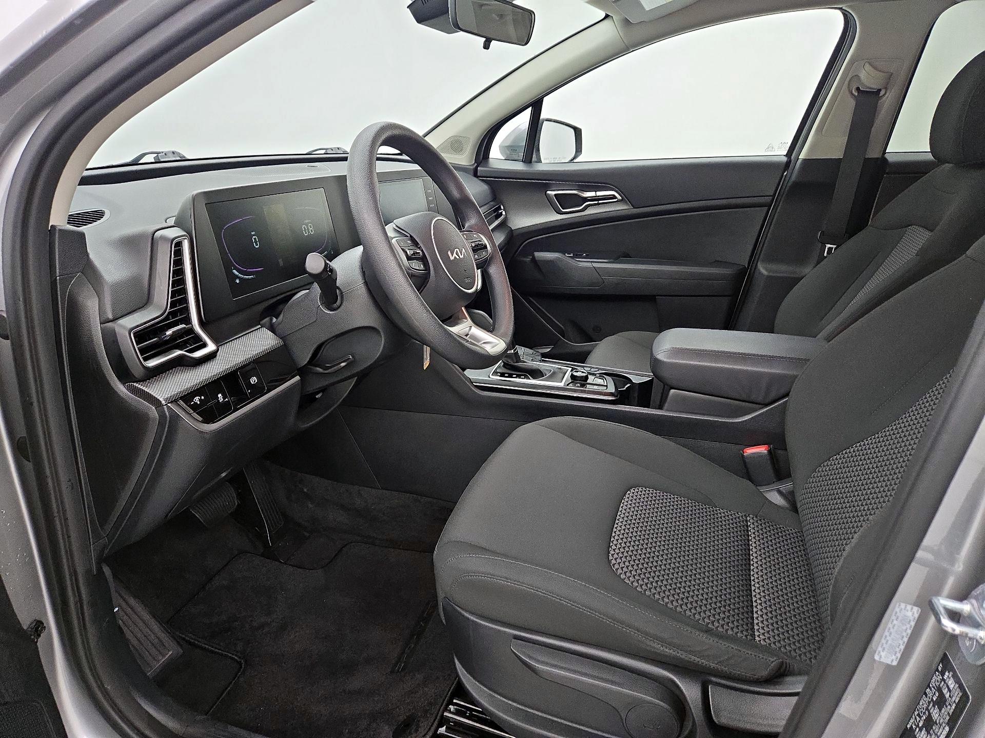 Thumbnail: 2025 Kia Sportage - 11