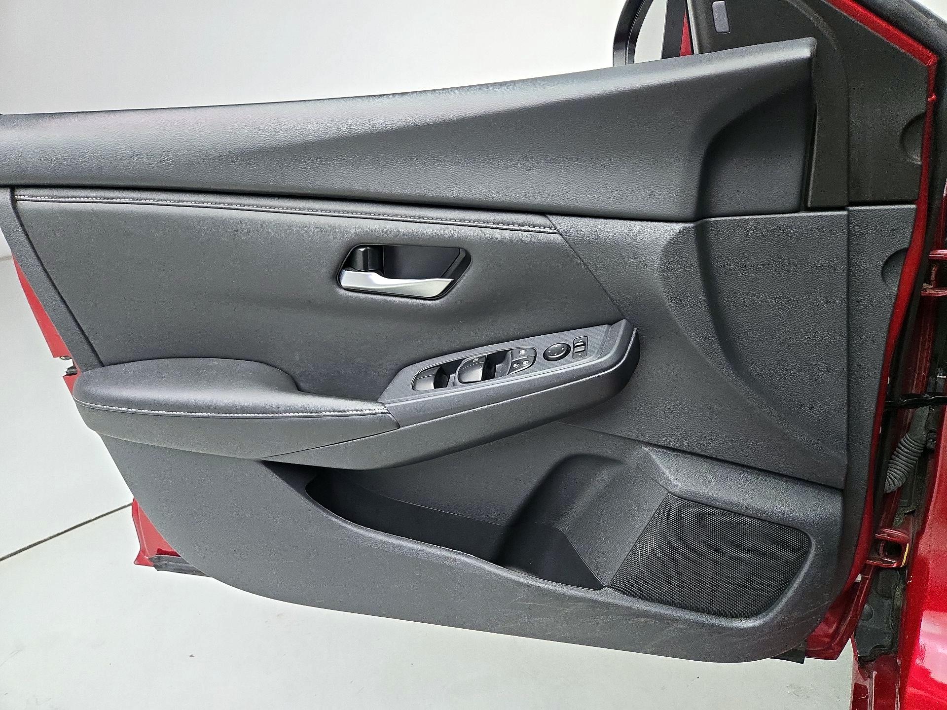 Thumbnail: 2024 Nissan Sentra - 12