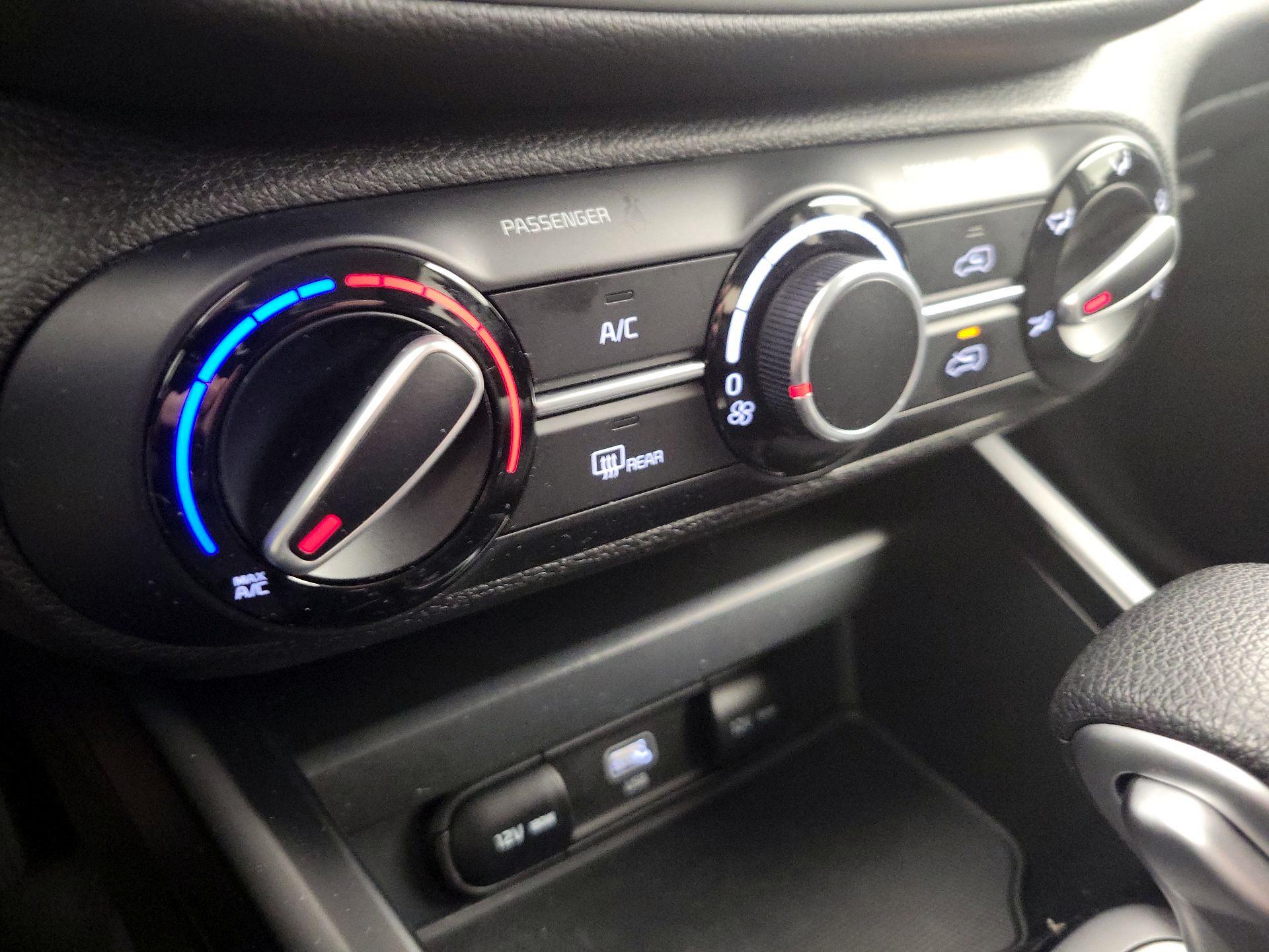 Thumbnail: 2025 Kia Soul - 16