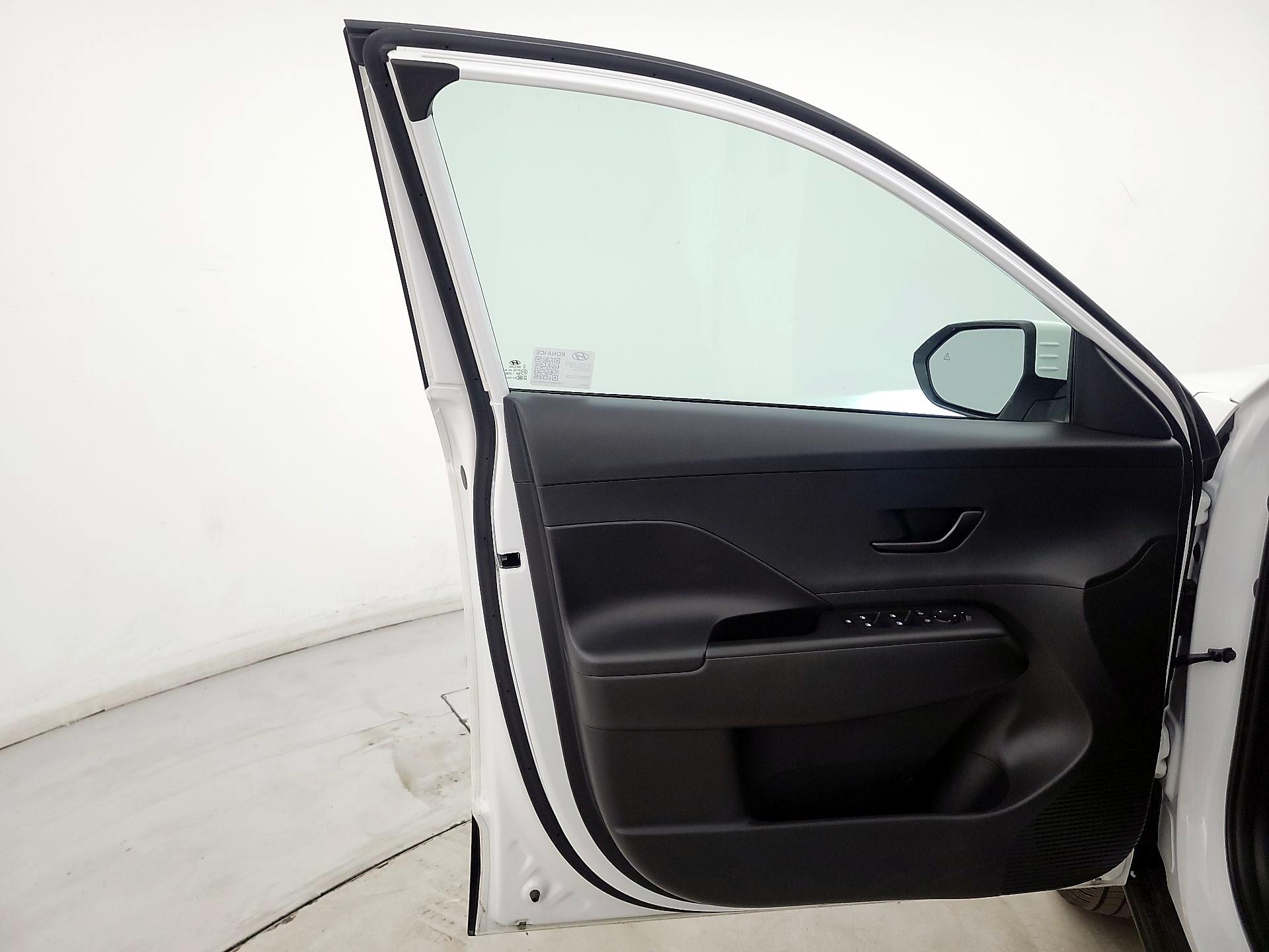 Thumbnail: 2025 Hyundai Kona - 12