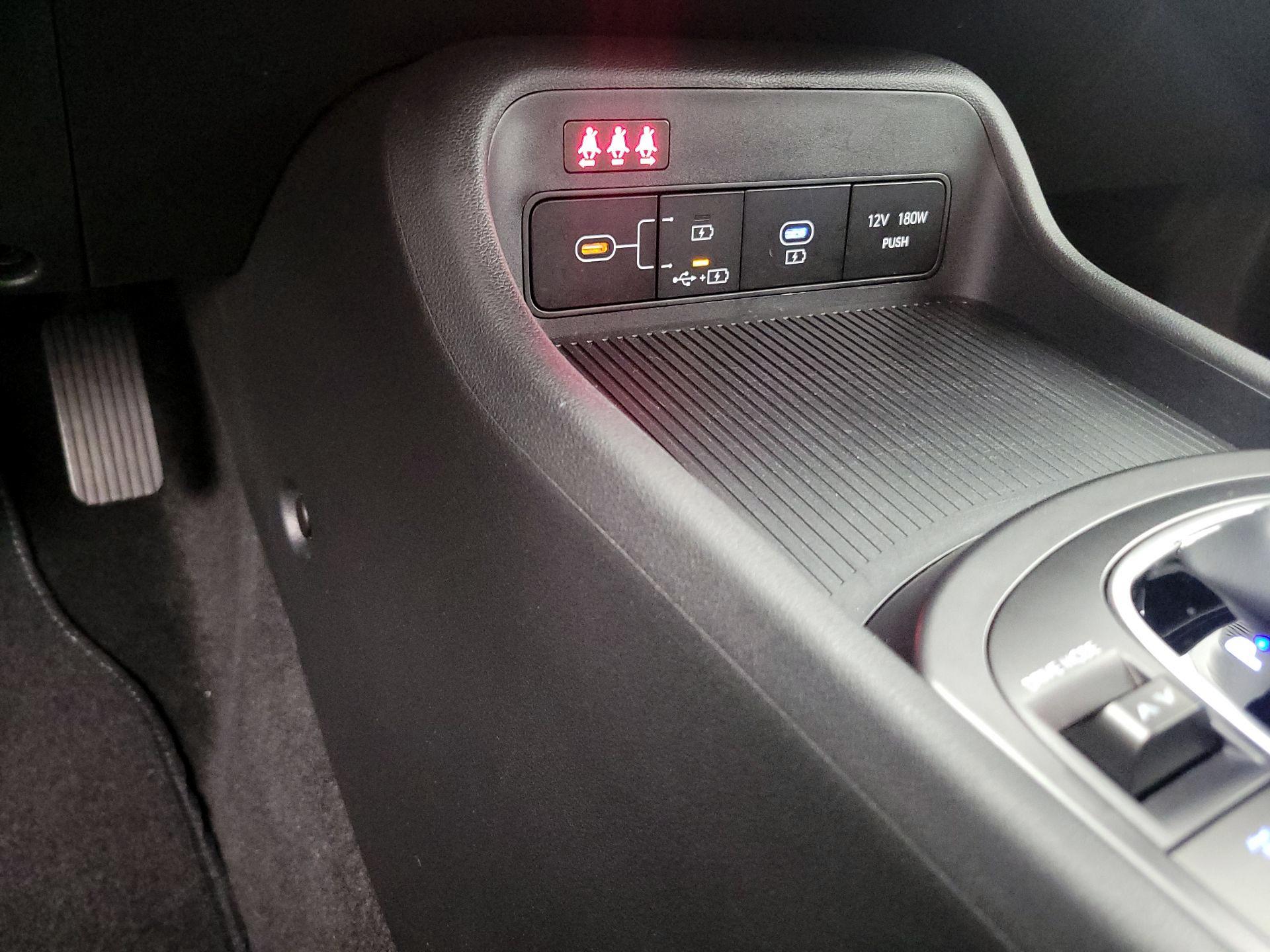 Thumbnail: 2025 Hyundai Kona - 18