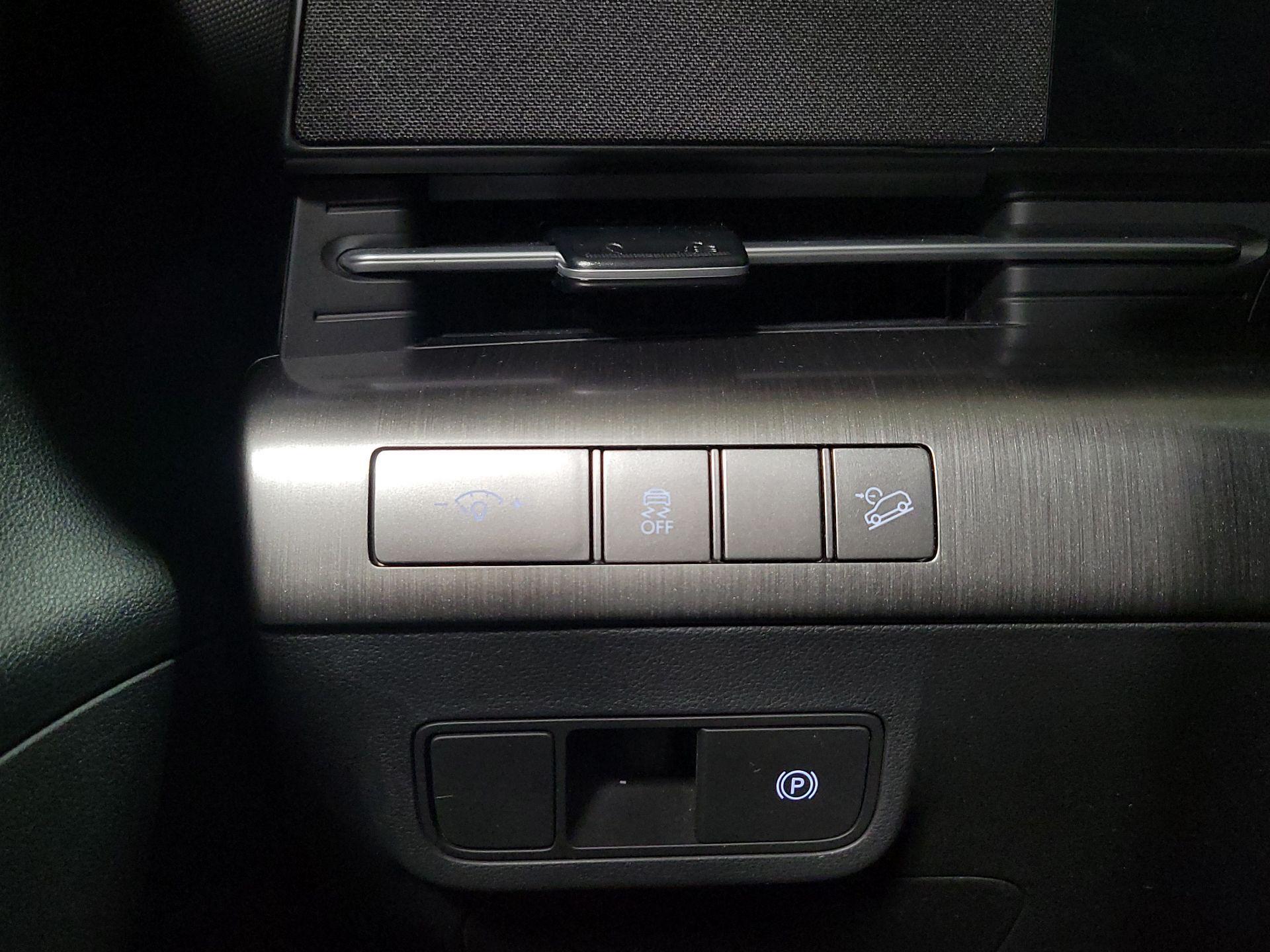 Thumbnail: 2025 Hyundai Kona - 13